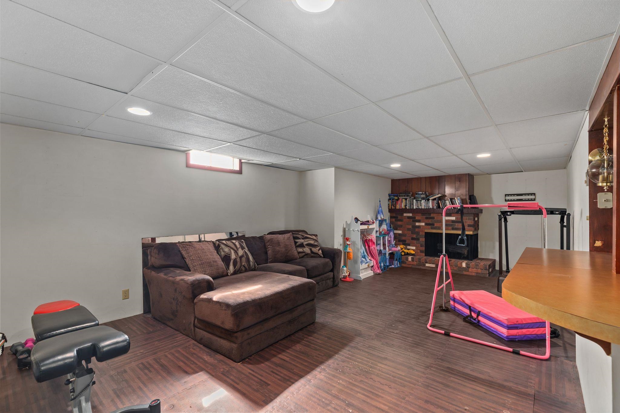 Property photo 31