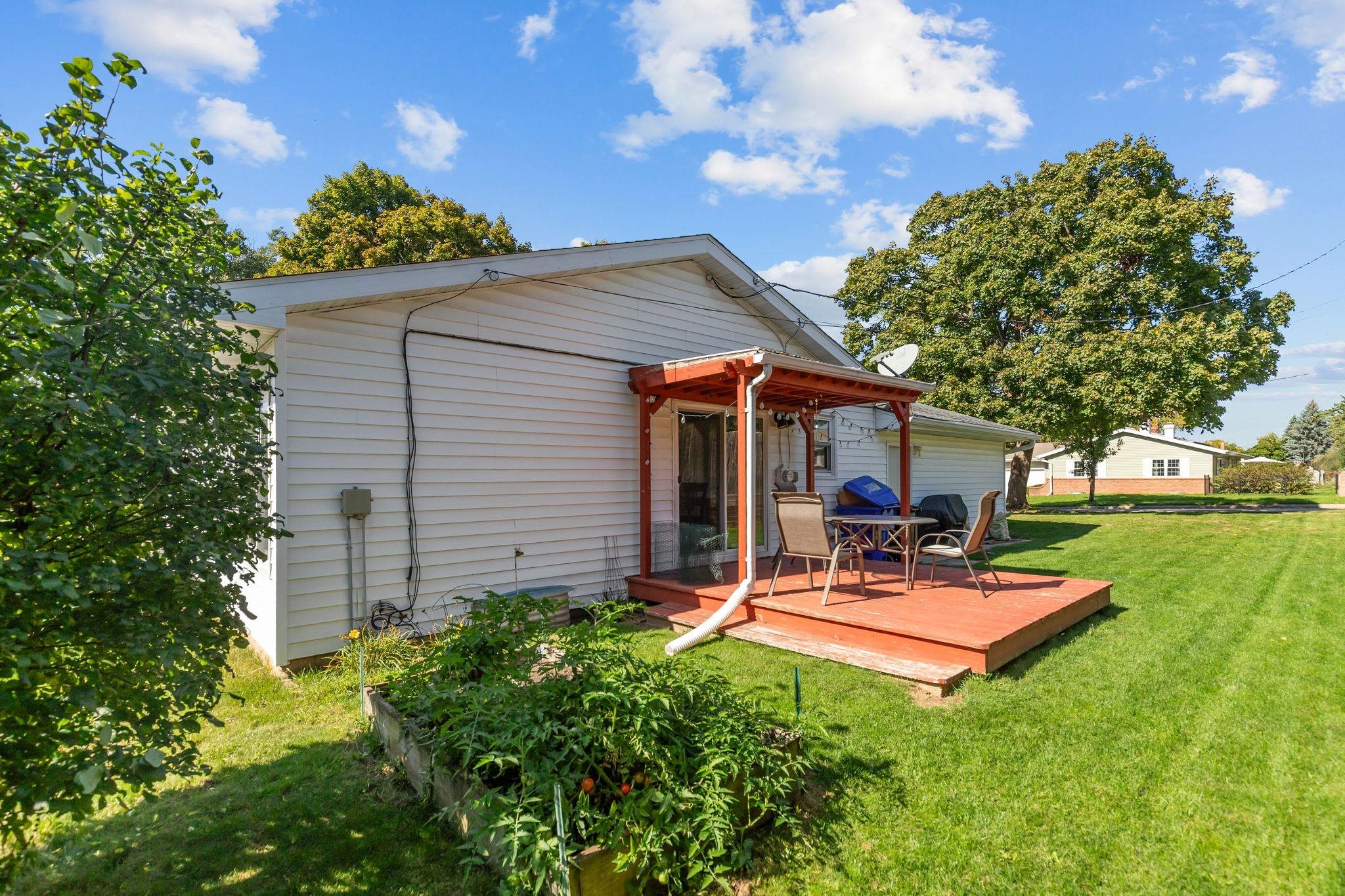 Property photo 35