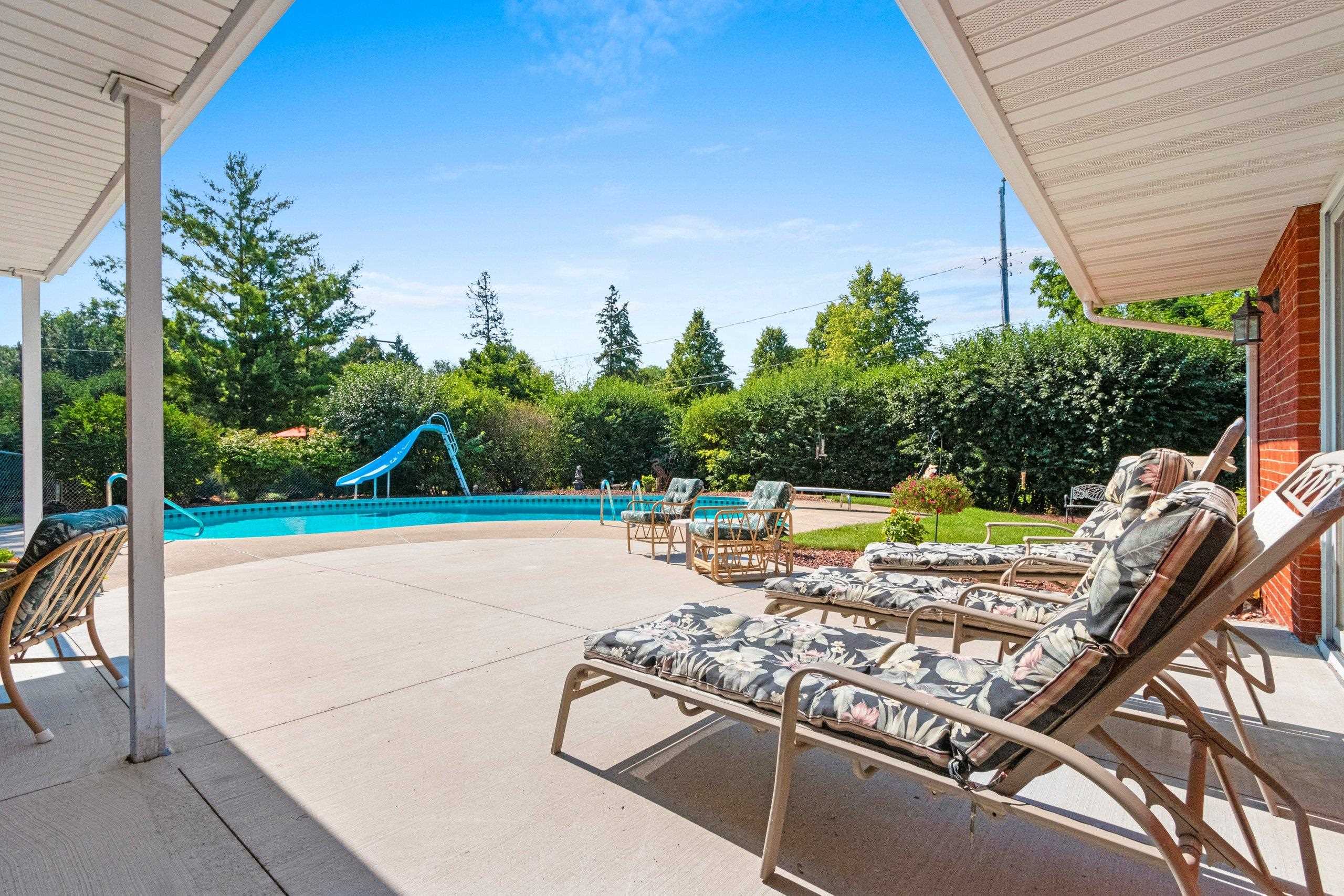 Property photo 63