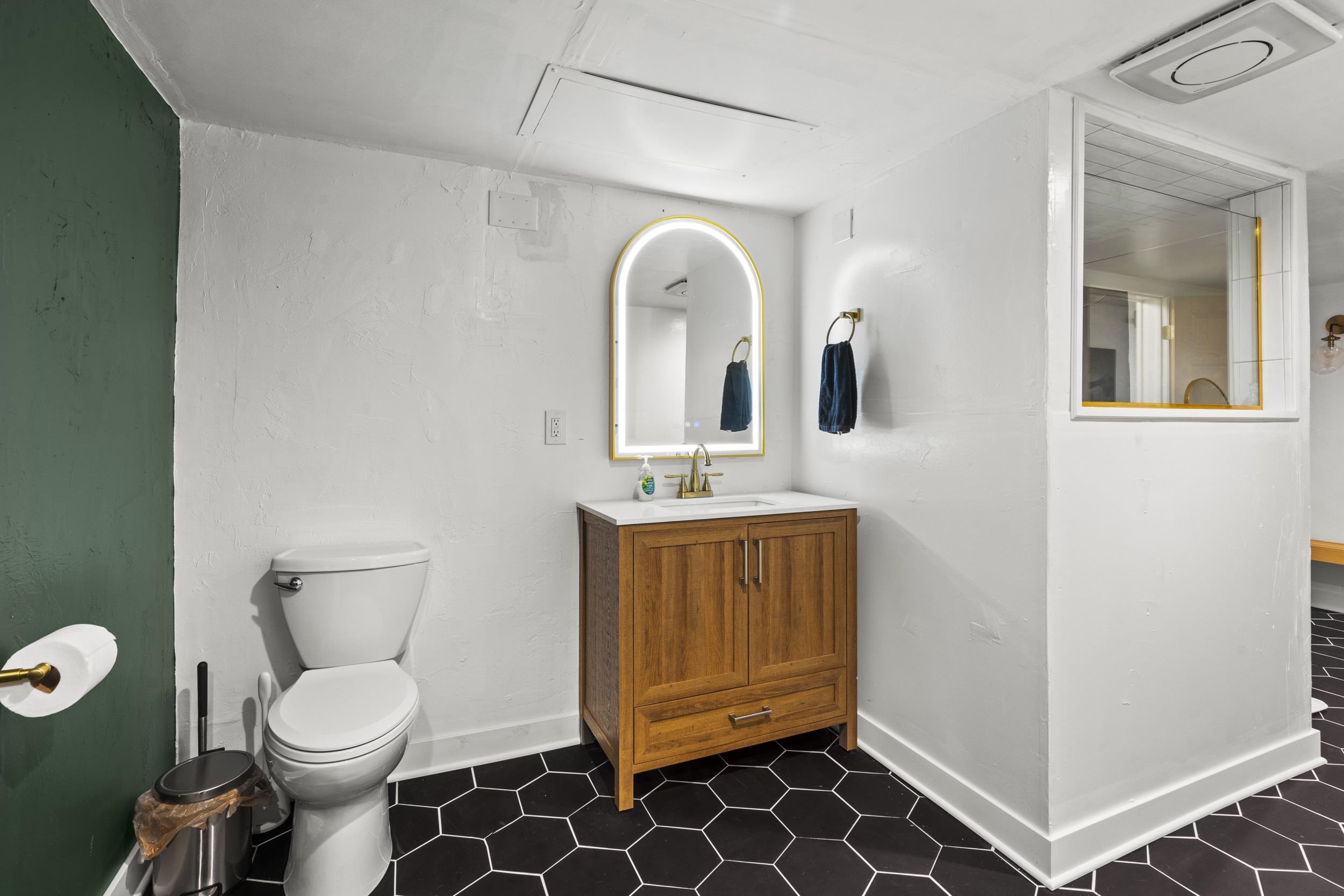 Property photo 24
