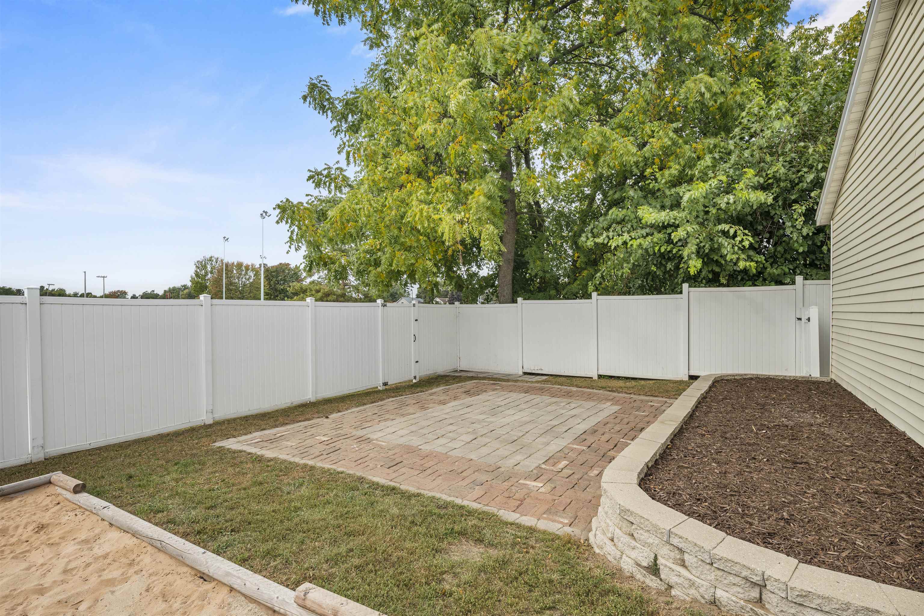 Property photo 52