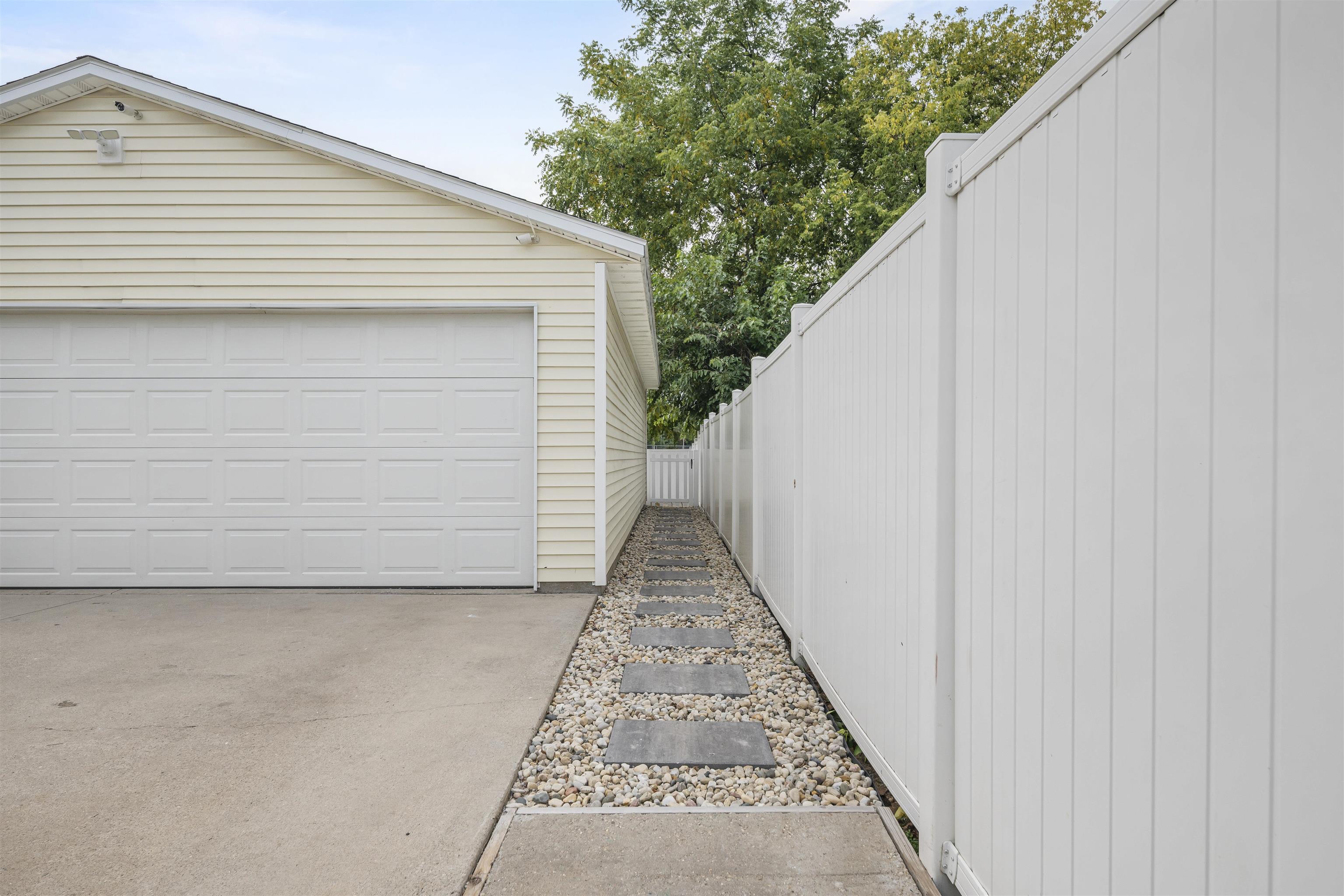 Property photo 56