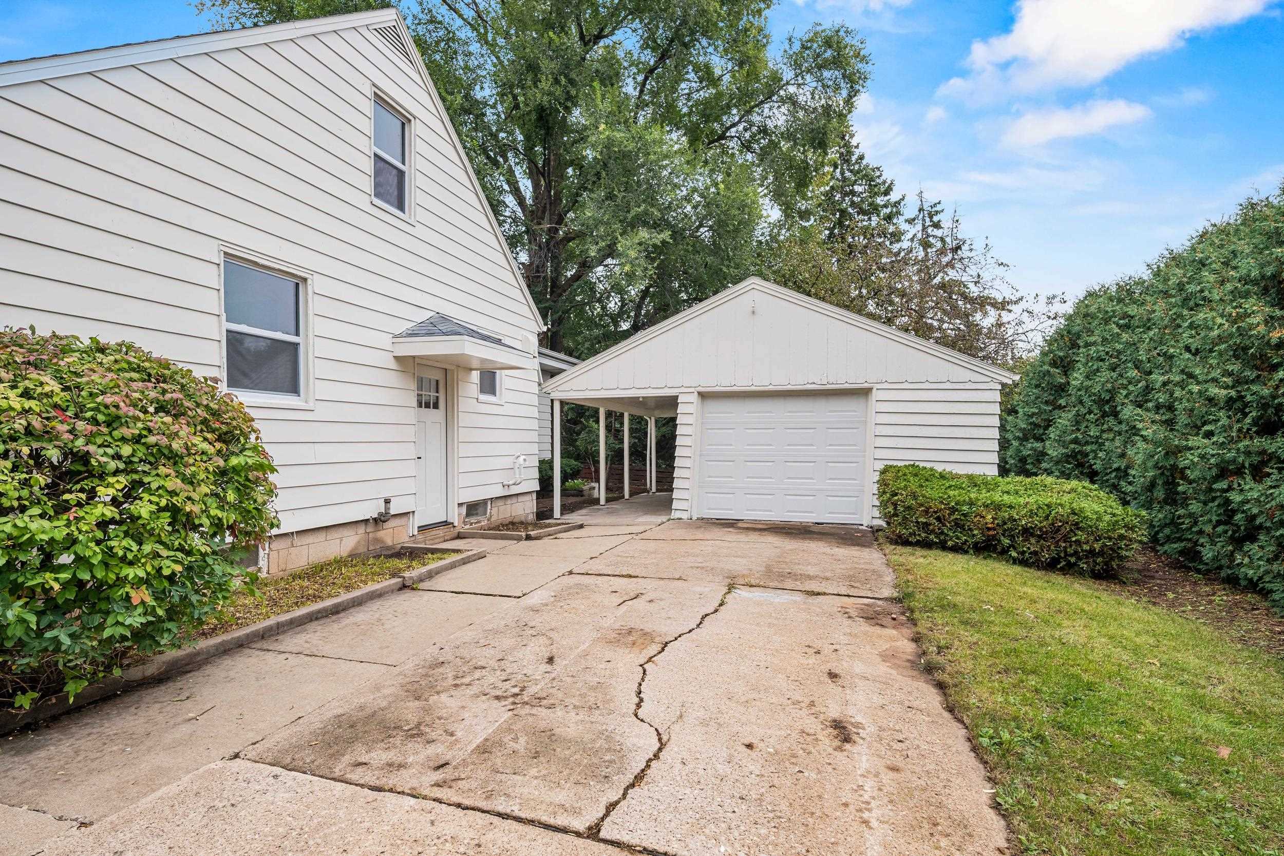 Property photo 35