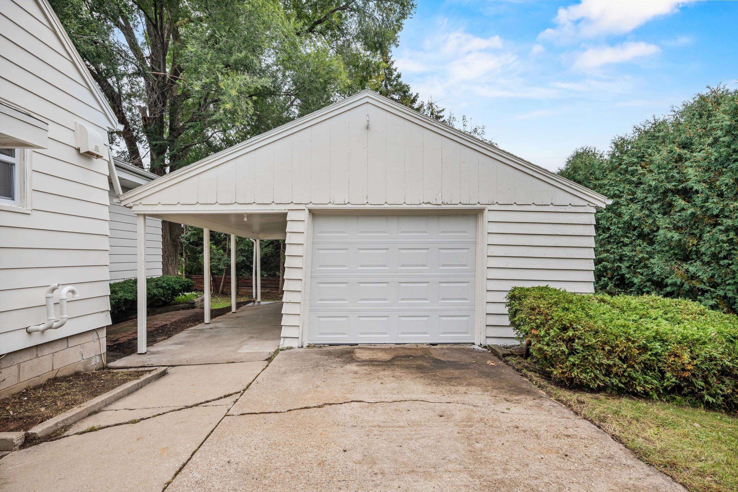 Property photo 36