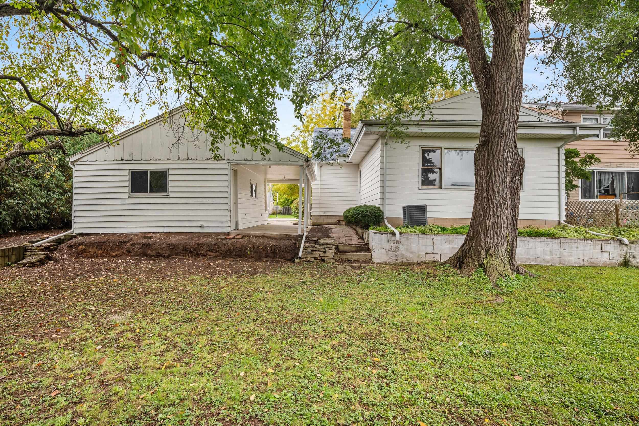 Property photo 38