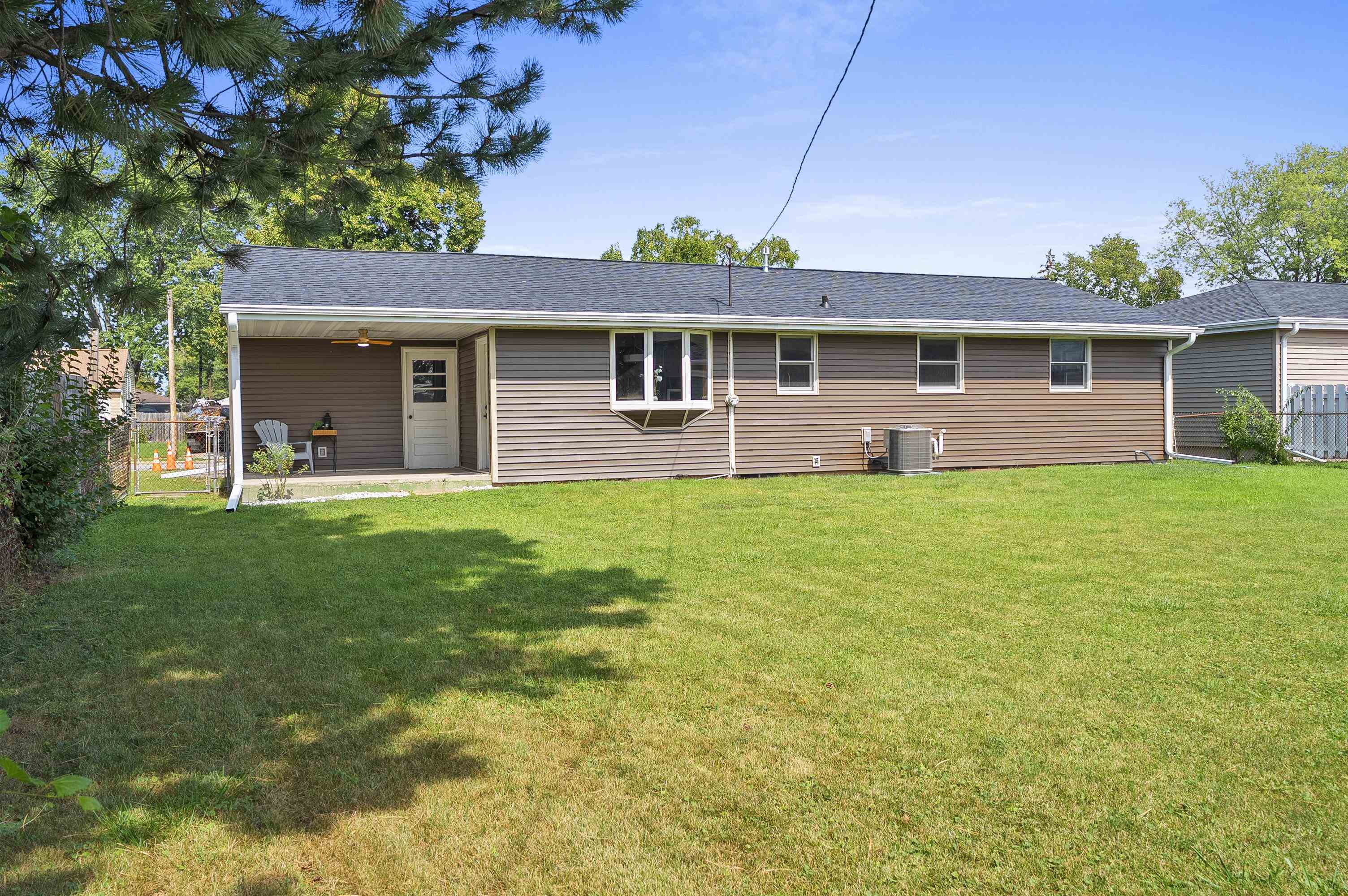Property photo 28