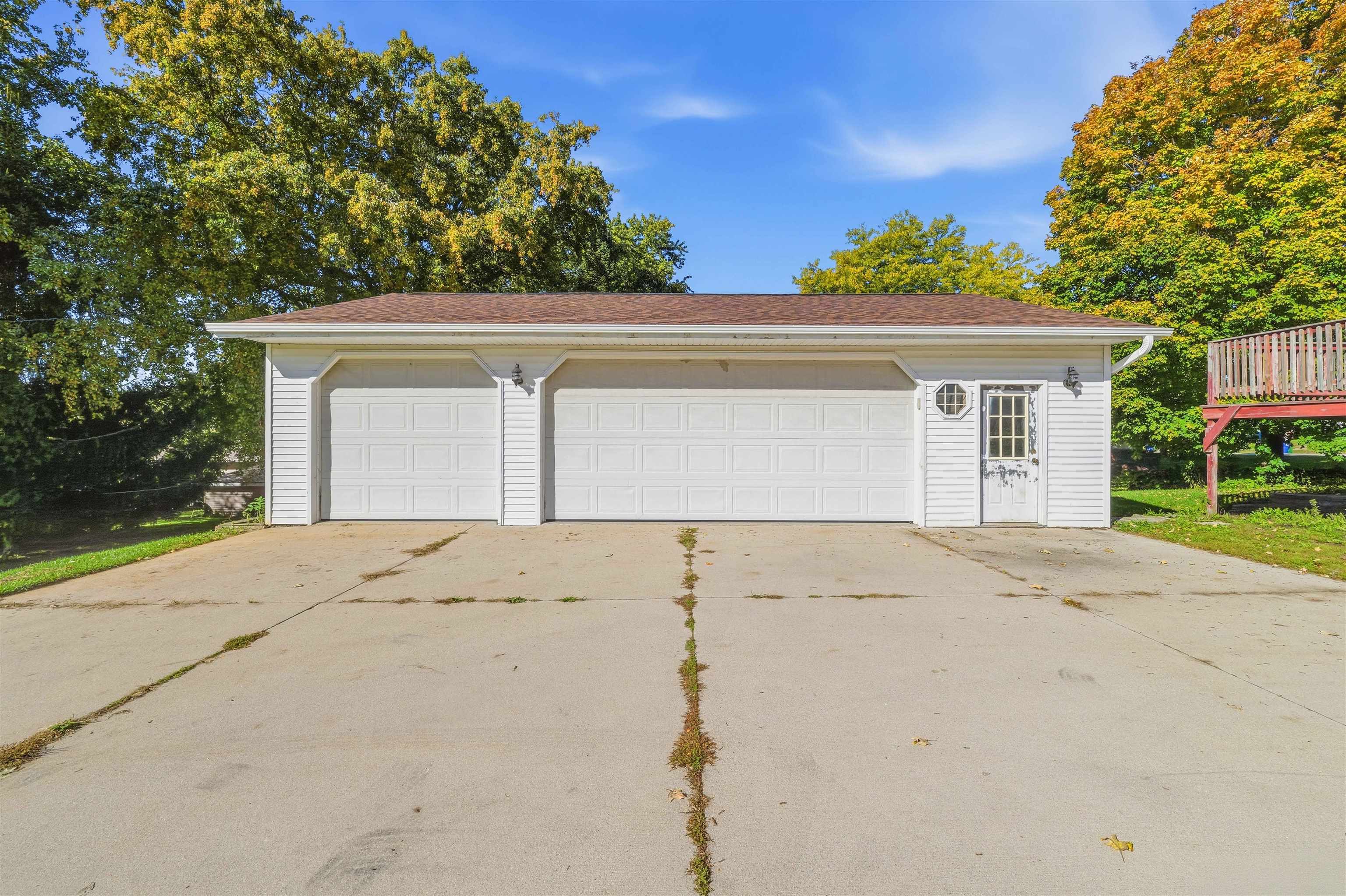 Property photo 25