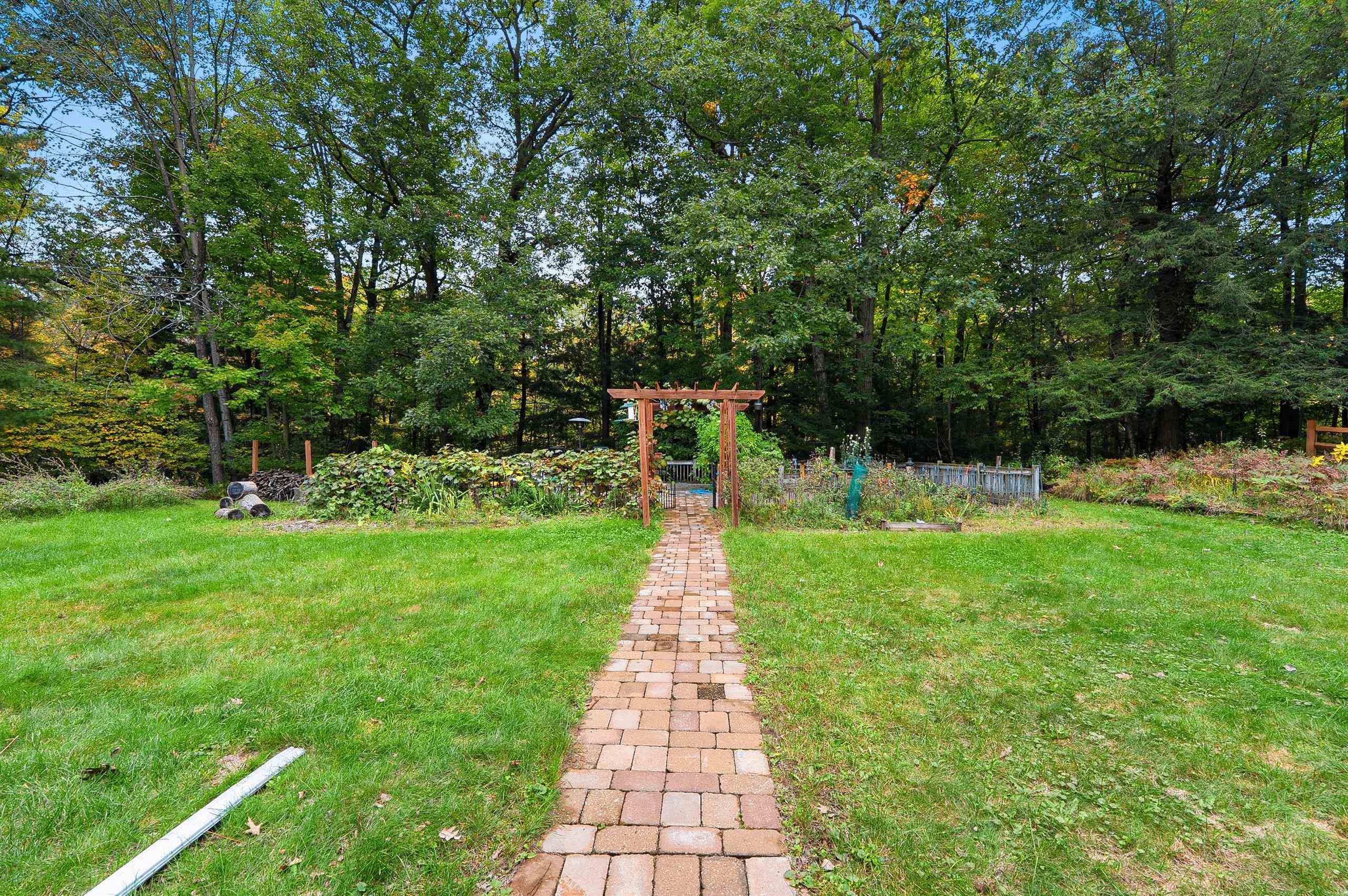 Property photo 73