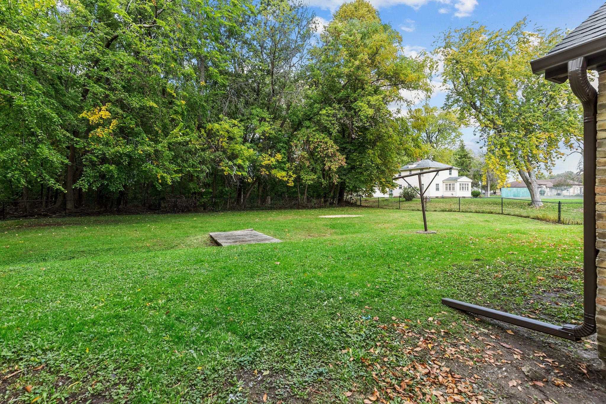 Property photo 64