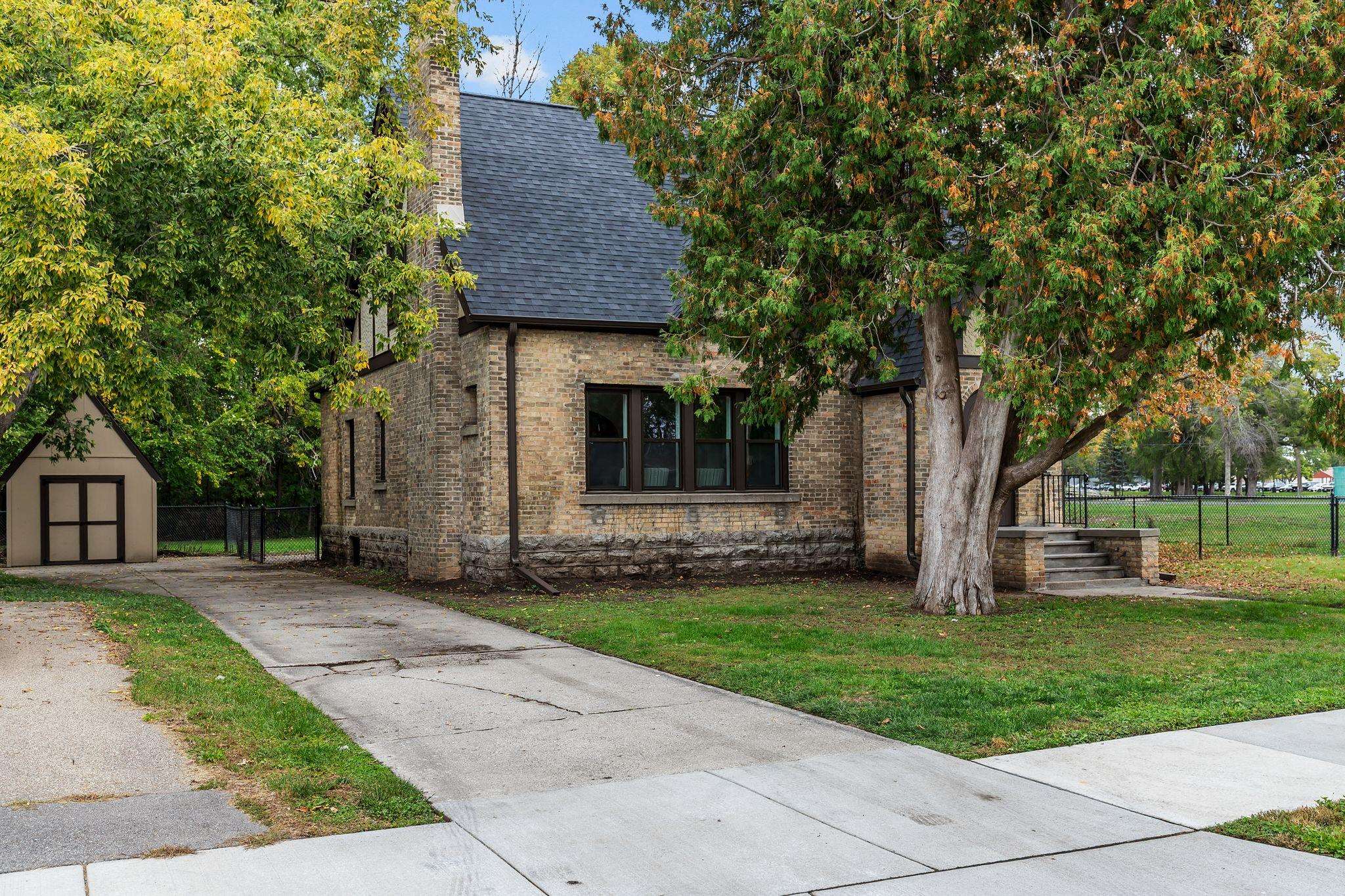 Property photo 63