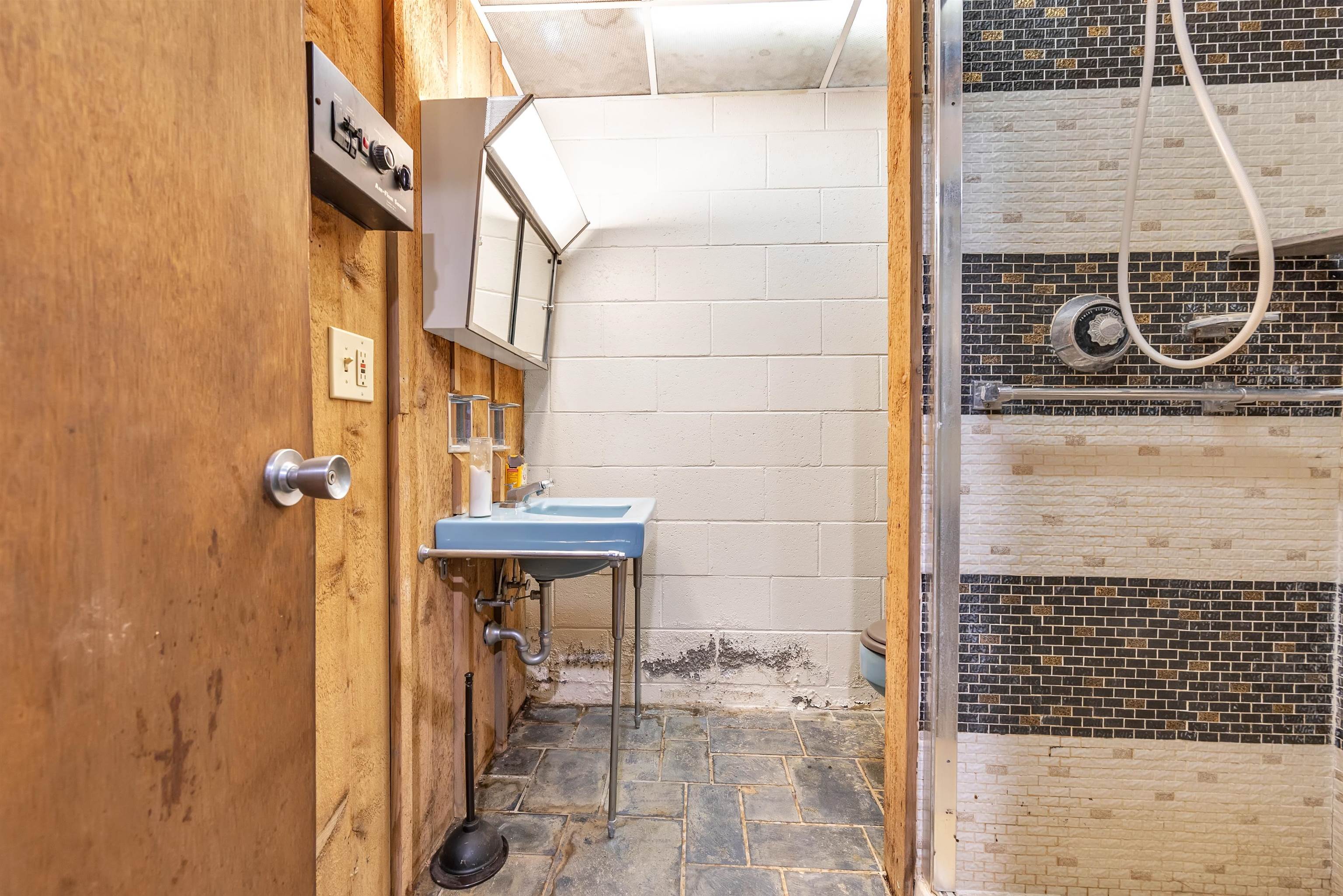 Property photo 35