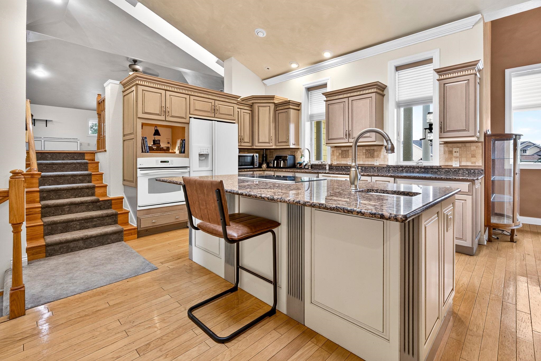 Property photo 35