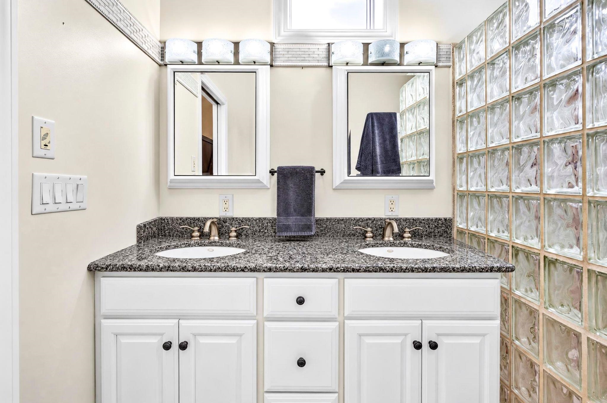 Property photo 44