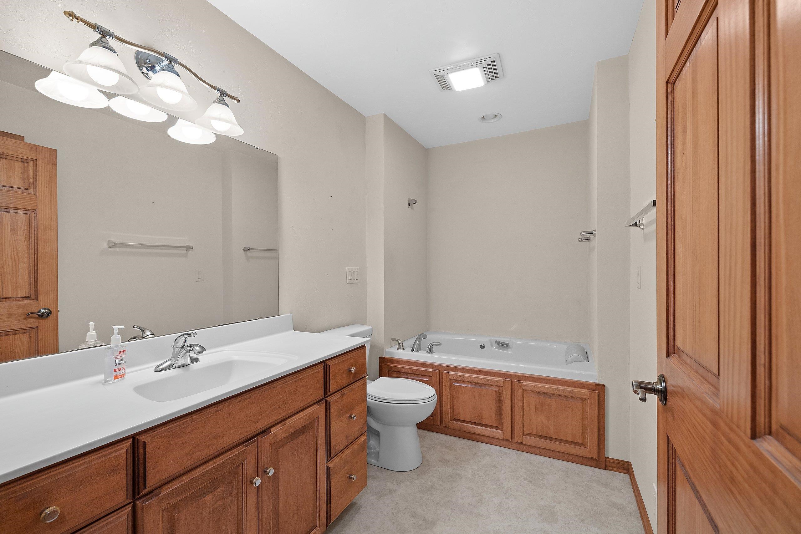 Property photo 32