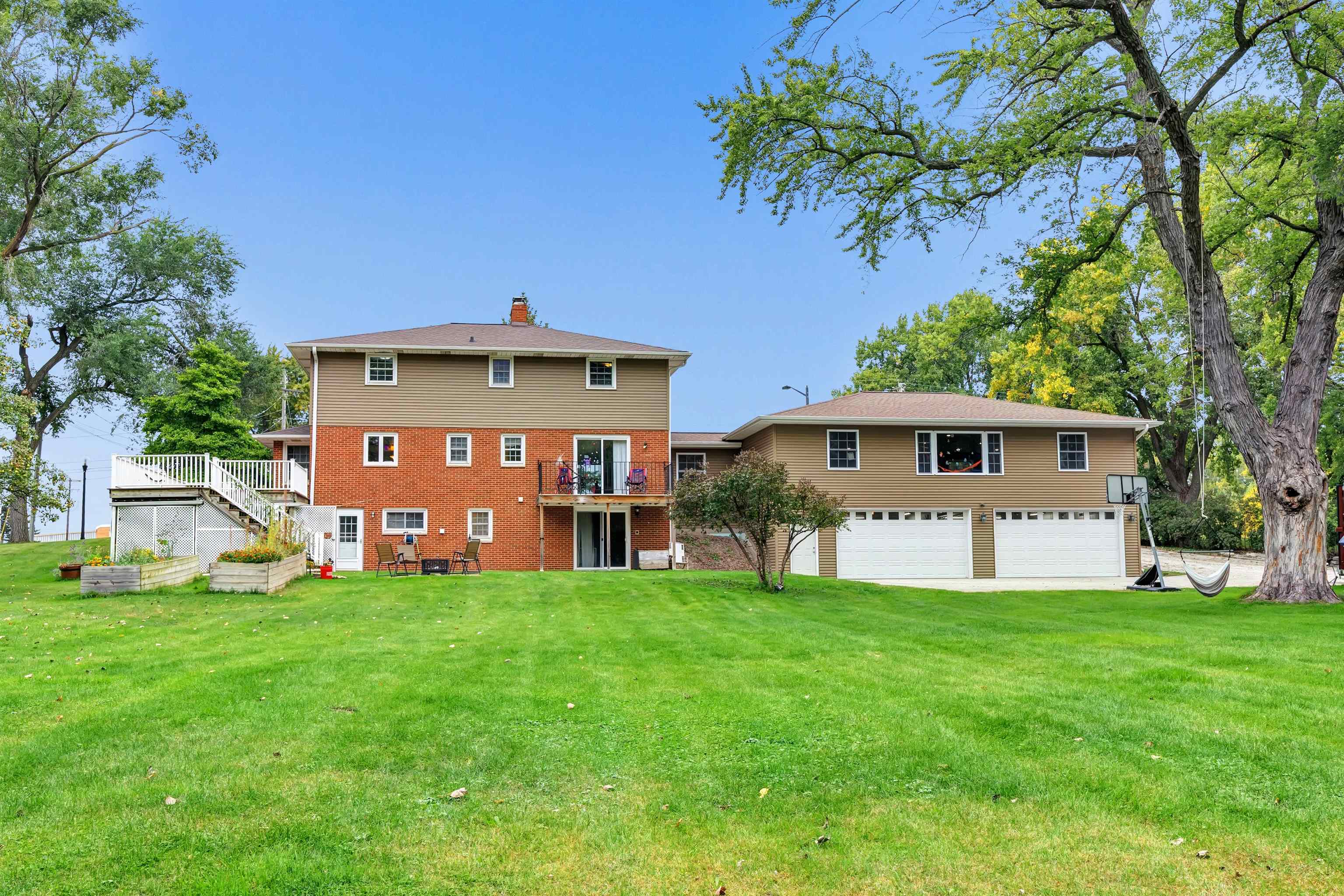 Property photo 37