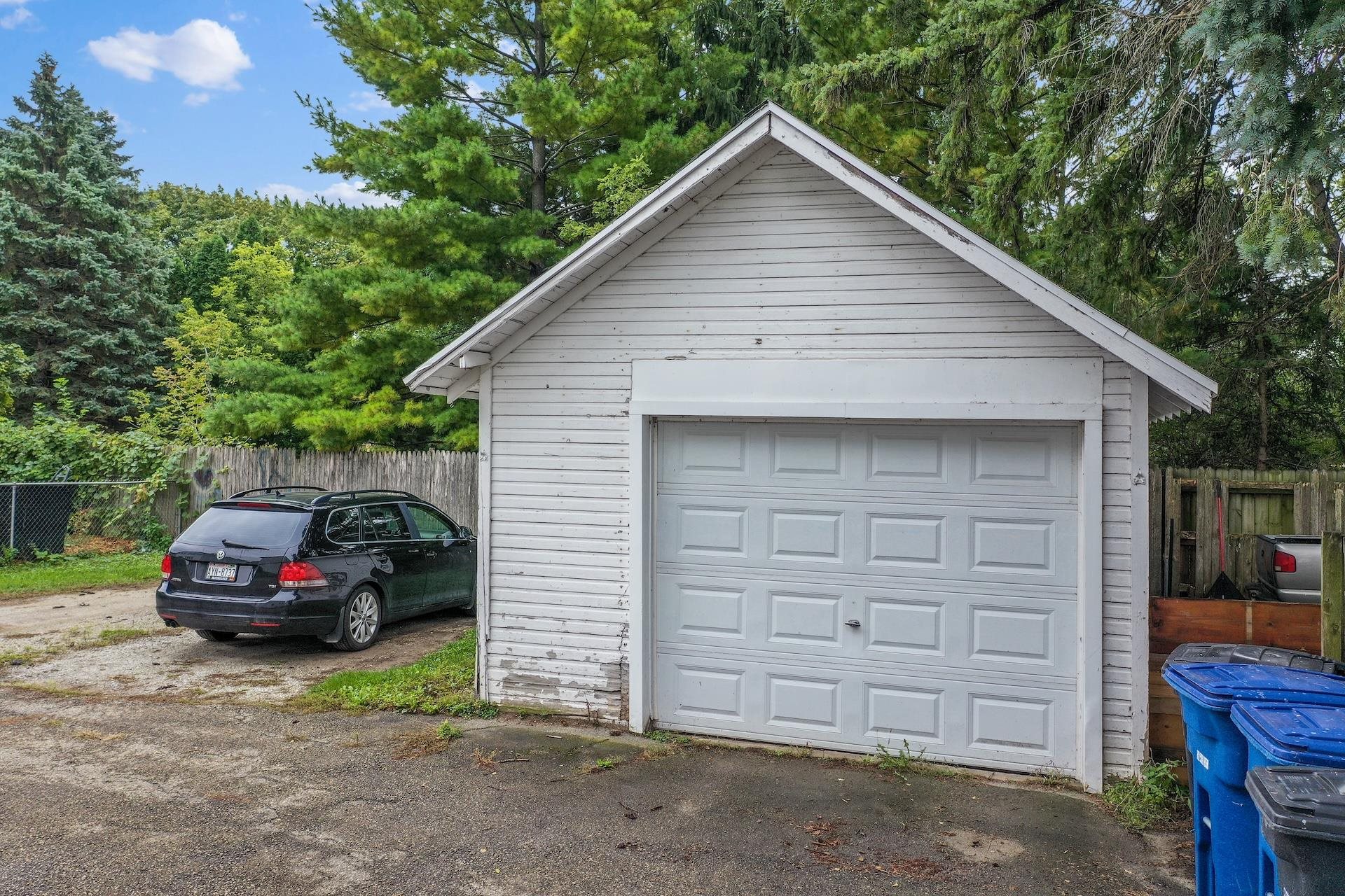 Property photo 28