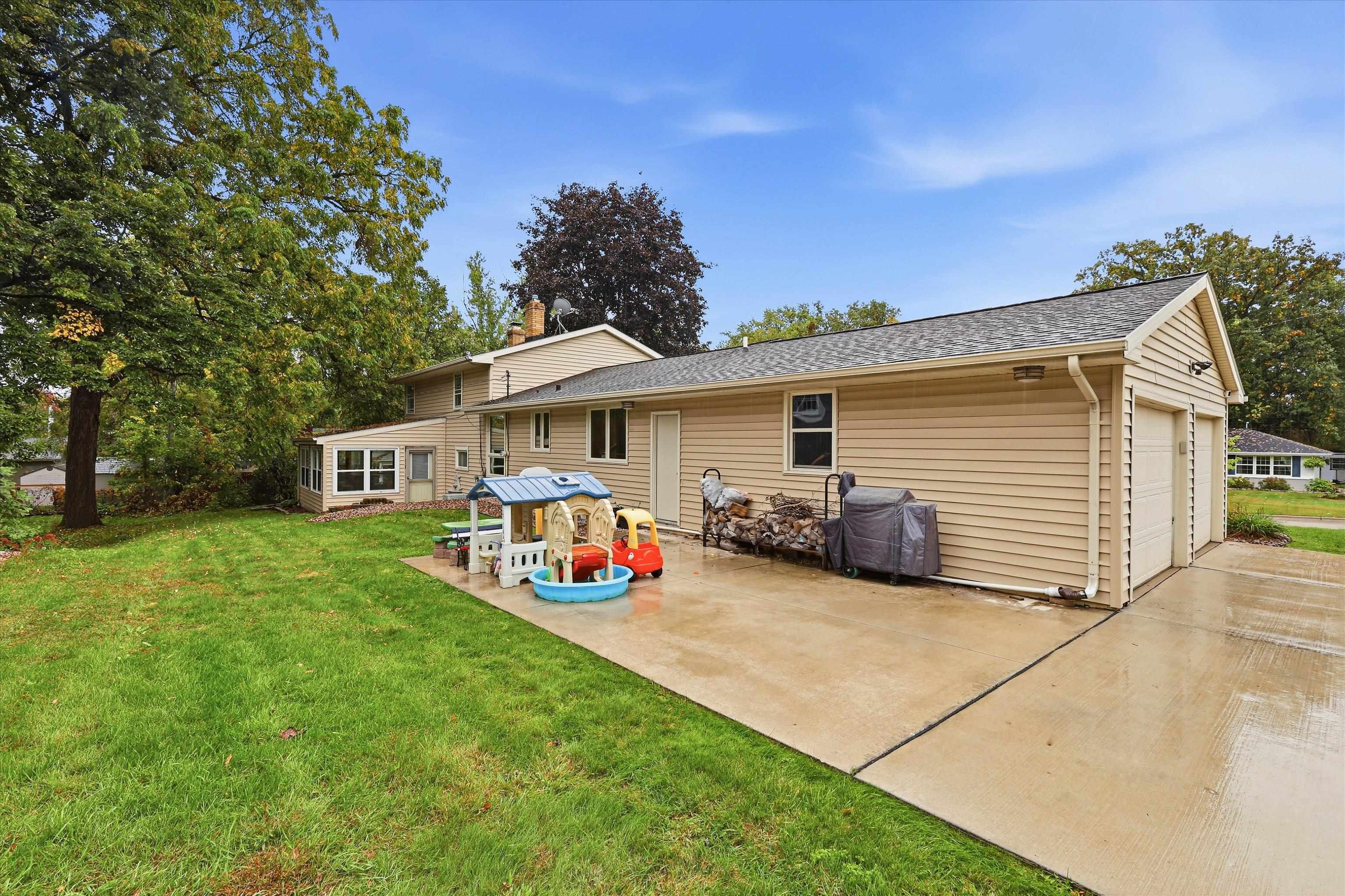 Property photo 31