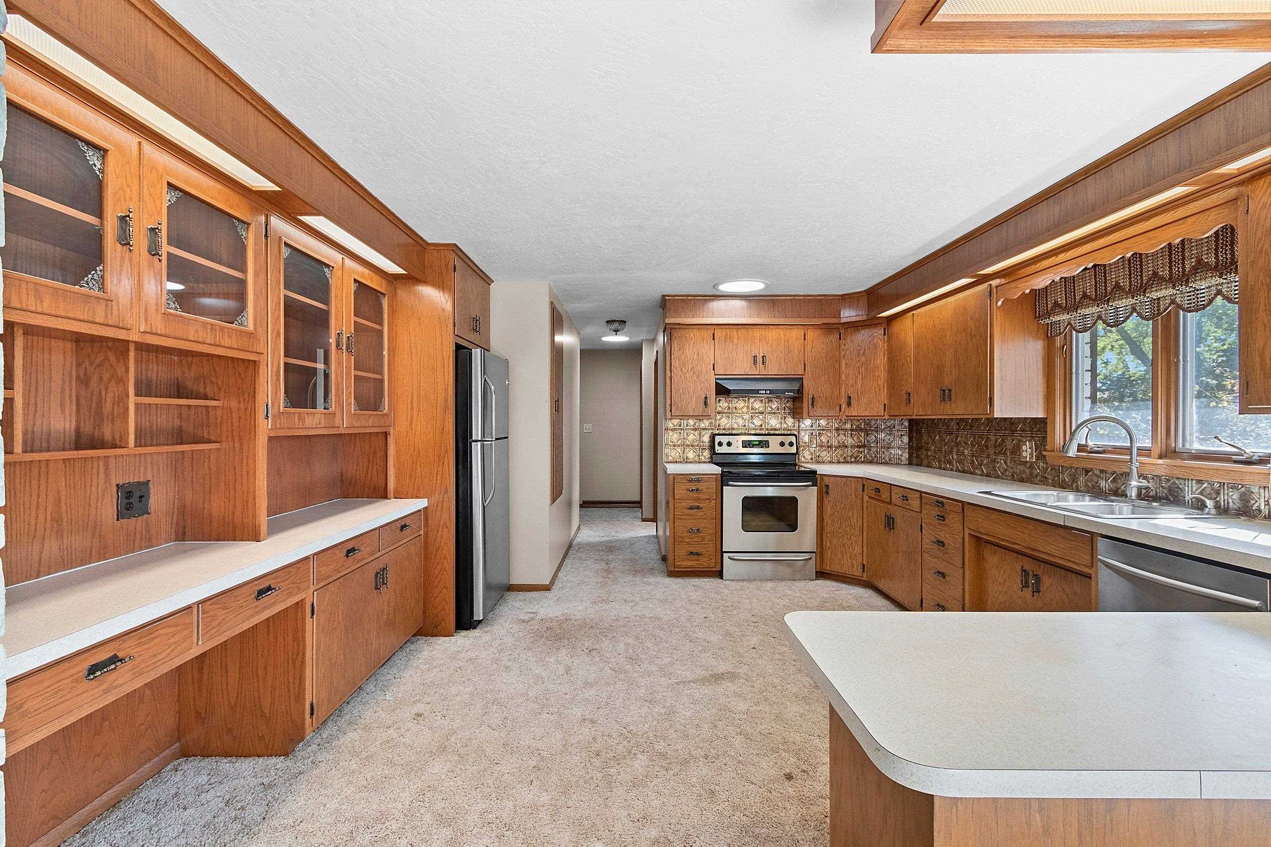 Property photo 25