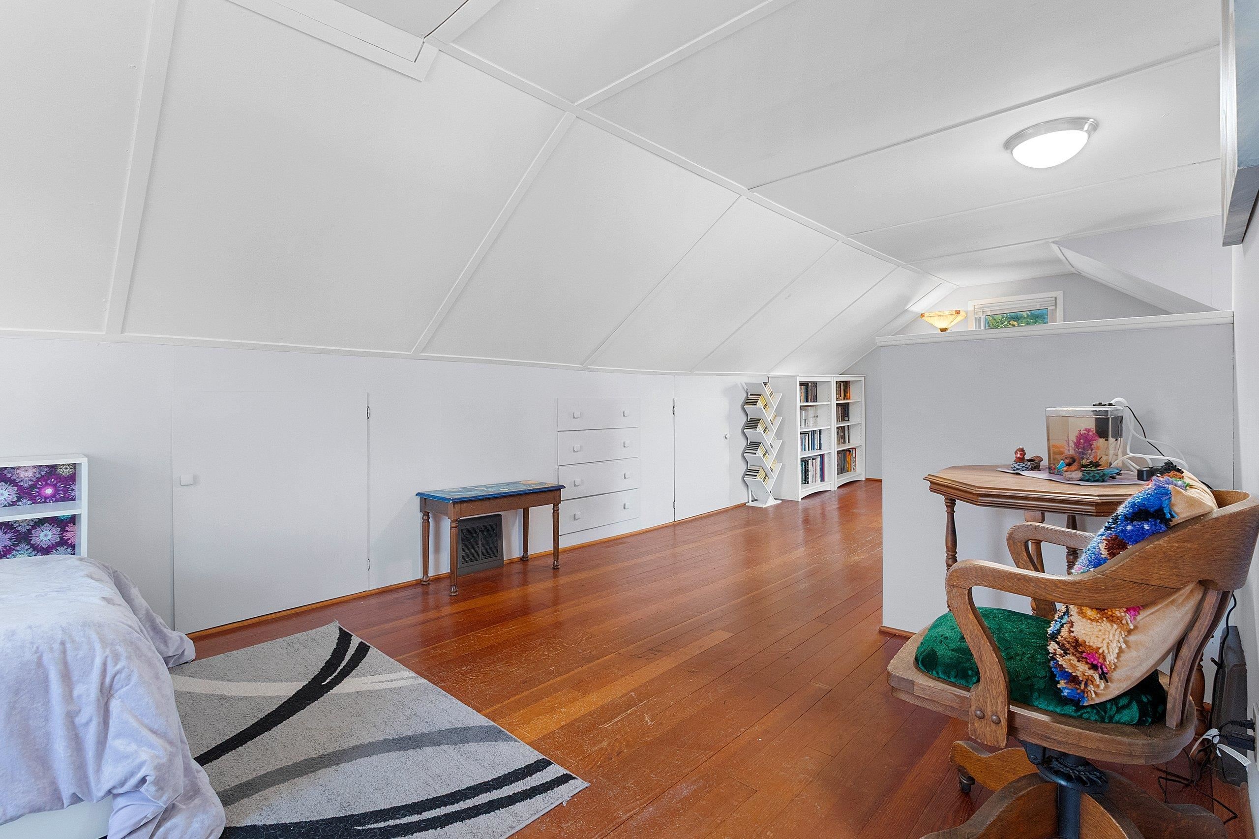 Property photo 36