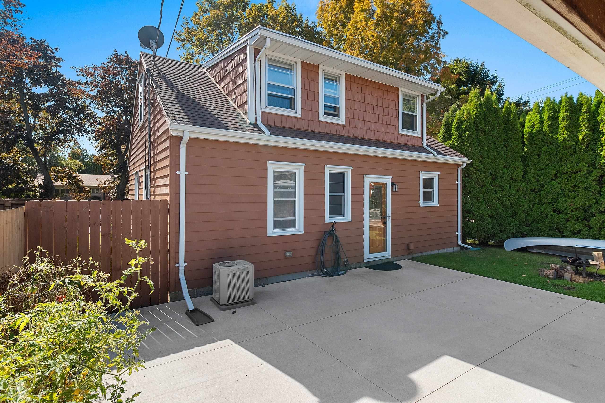 Property photo 8