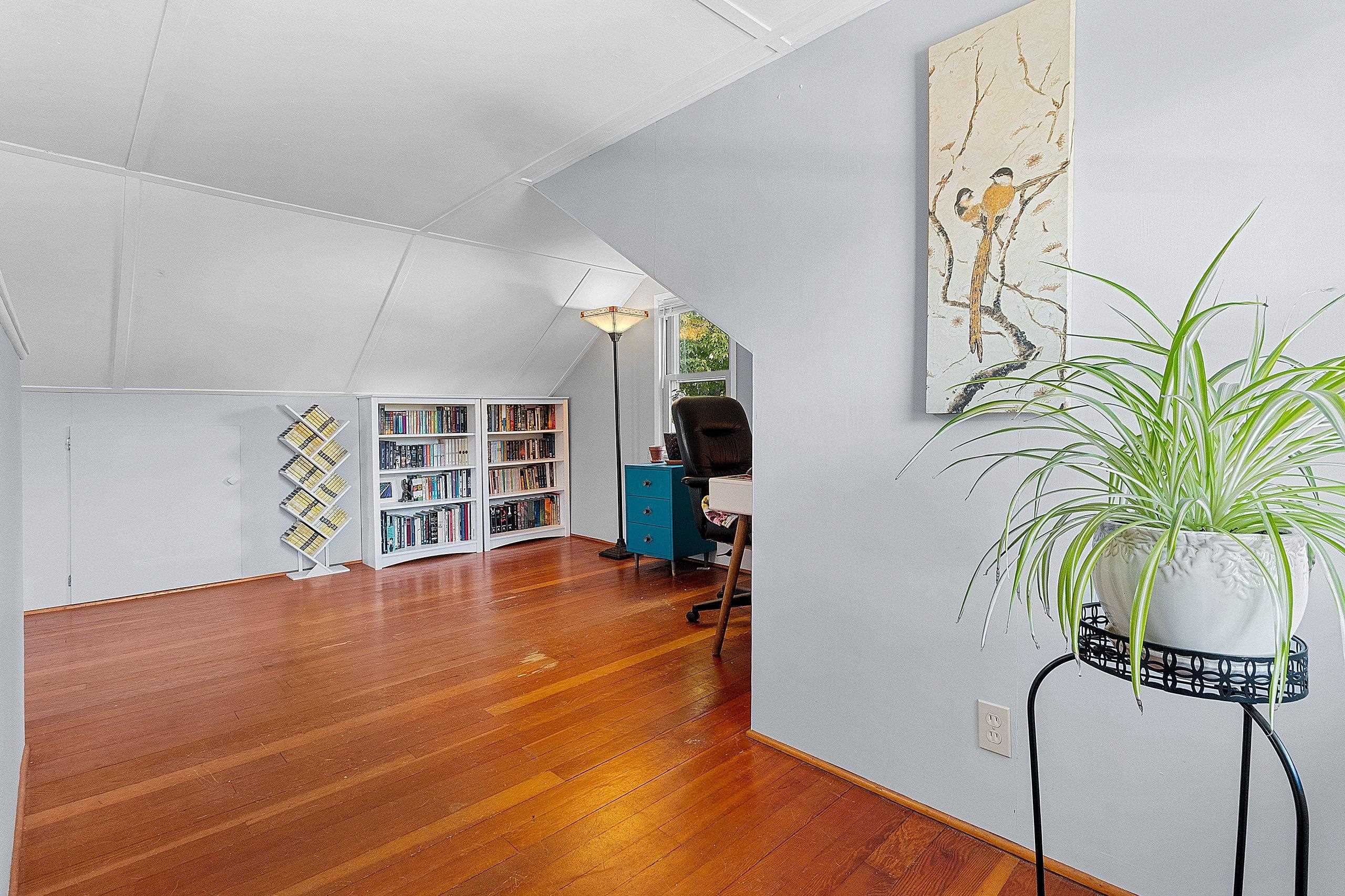 Property photo 37