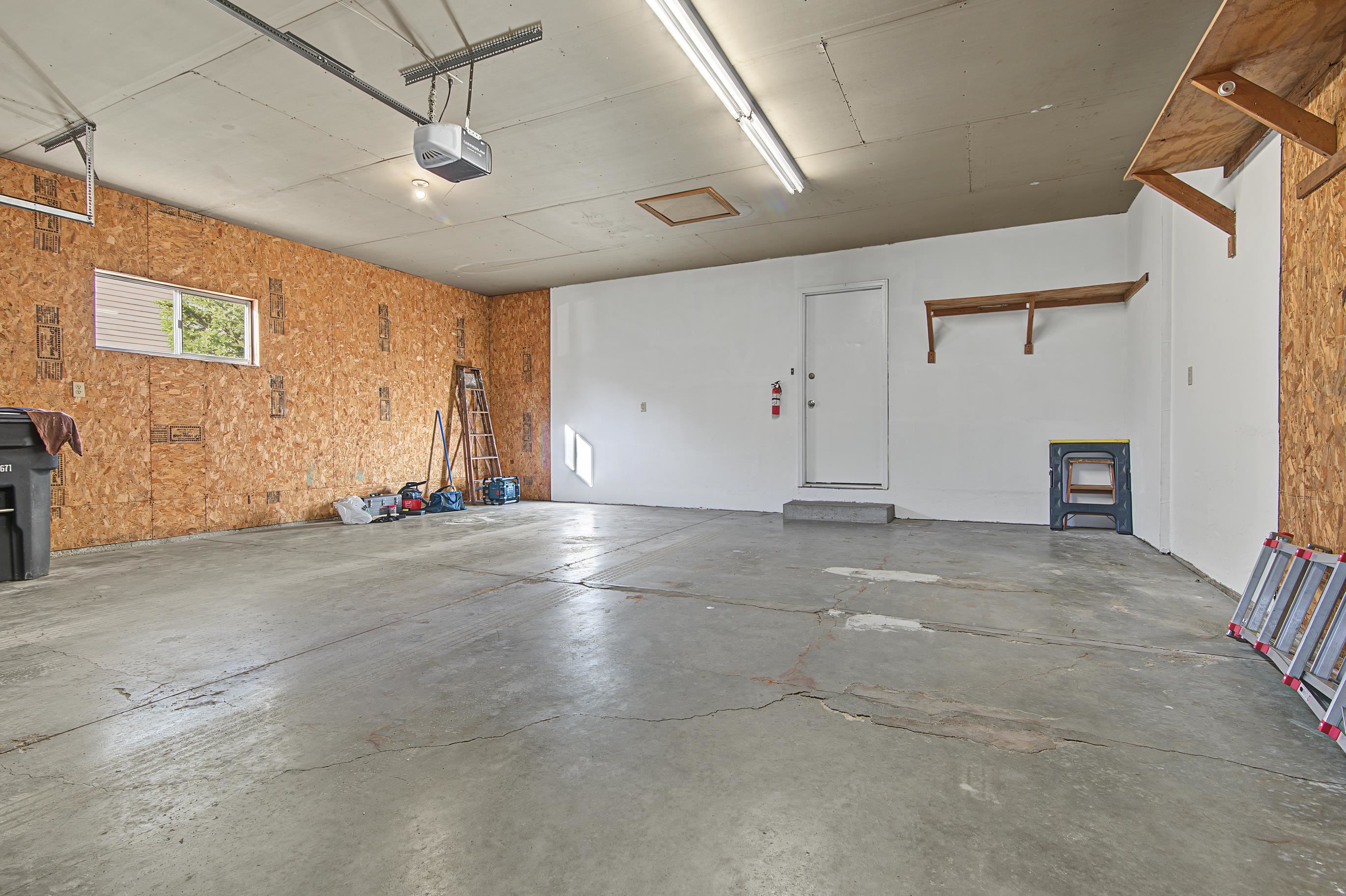 Property photo 44
