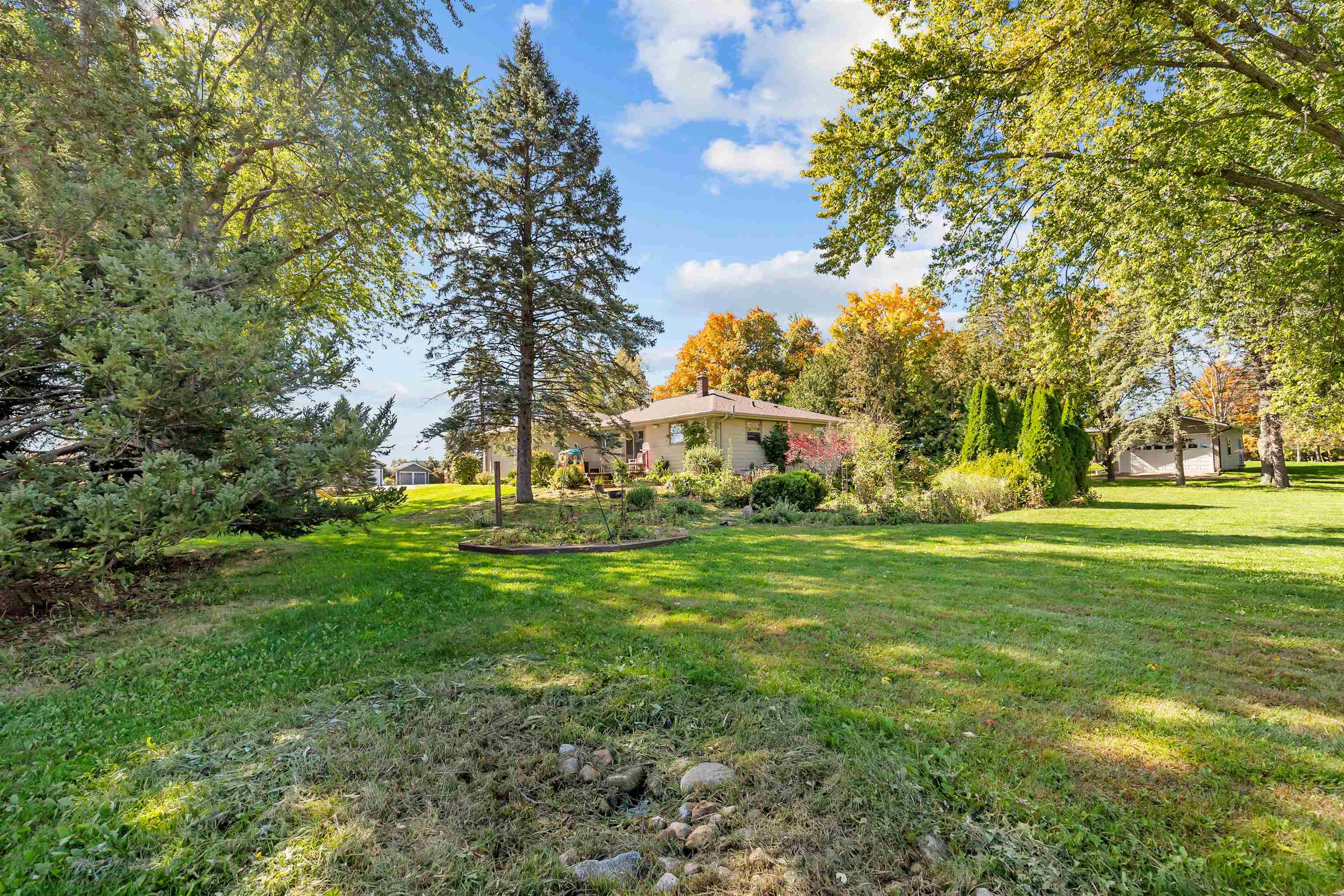 Property photo 36