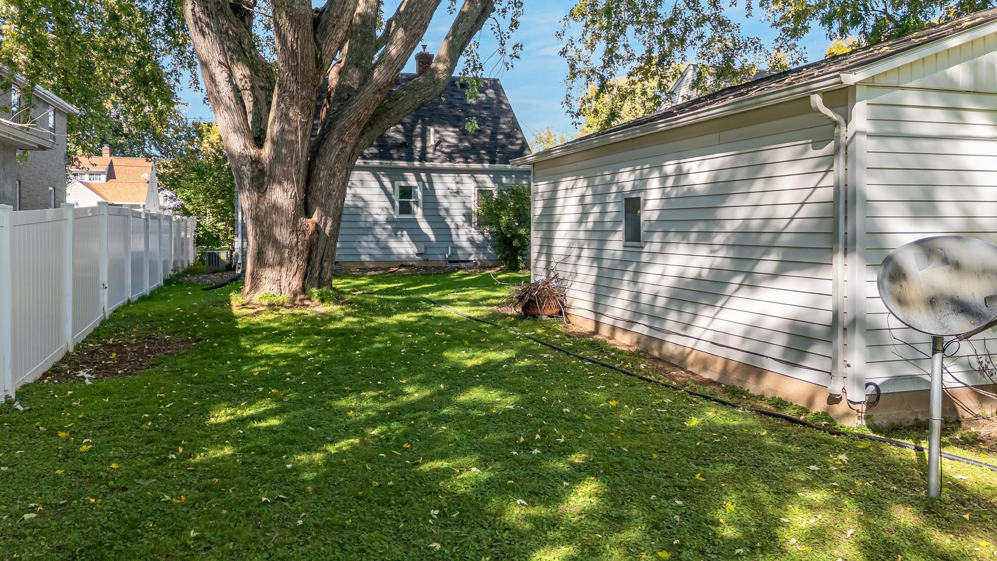 Property photo 28