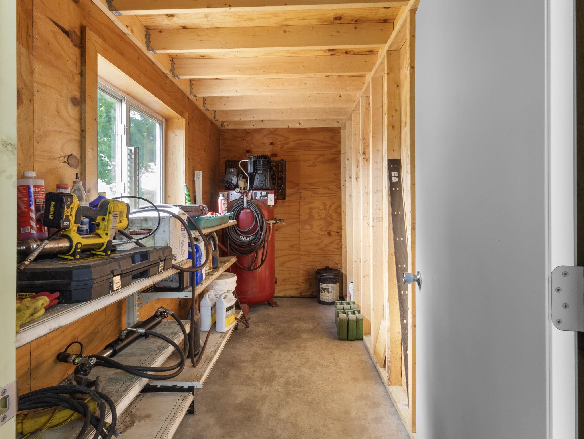 Property photo 63