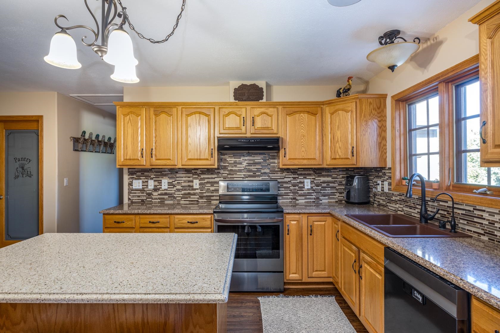 Property photo 22