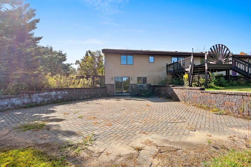 Property photo 32