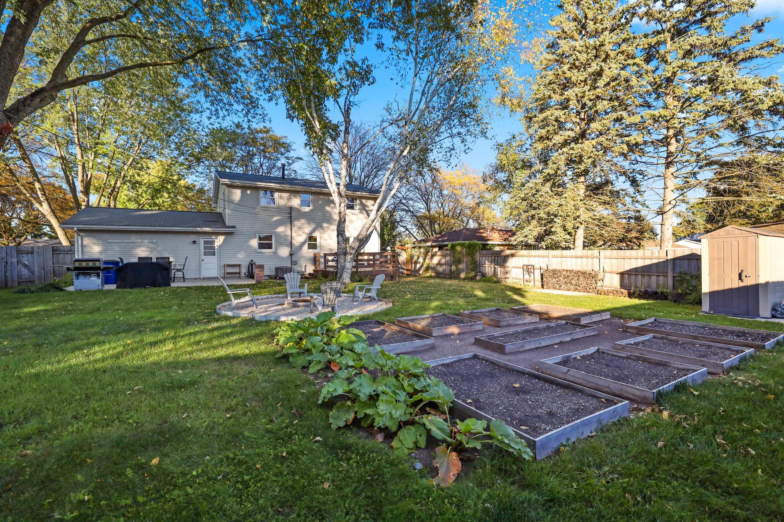 Property photo 42
