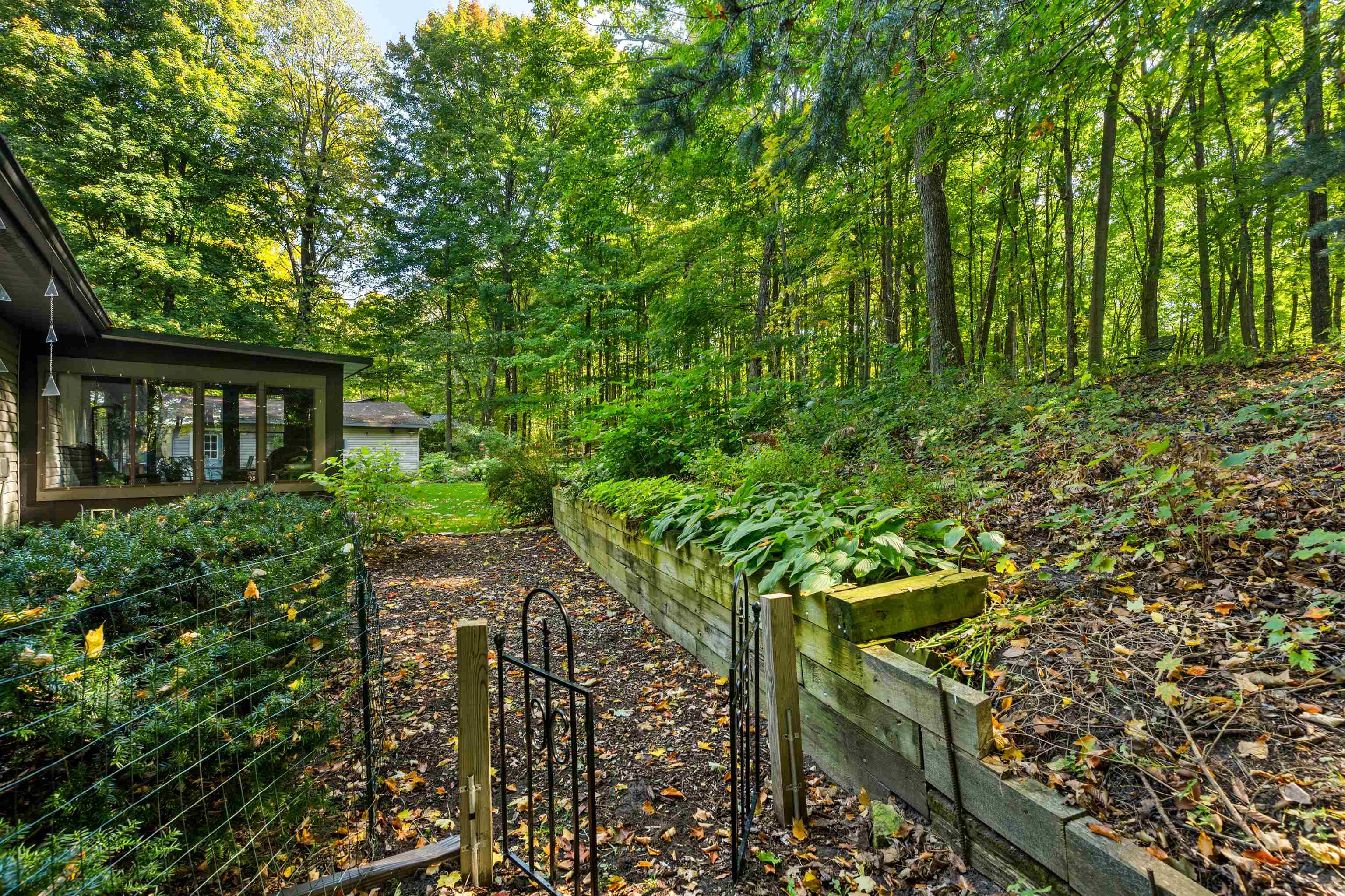Property photo 33