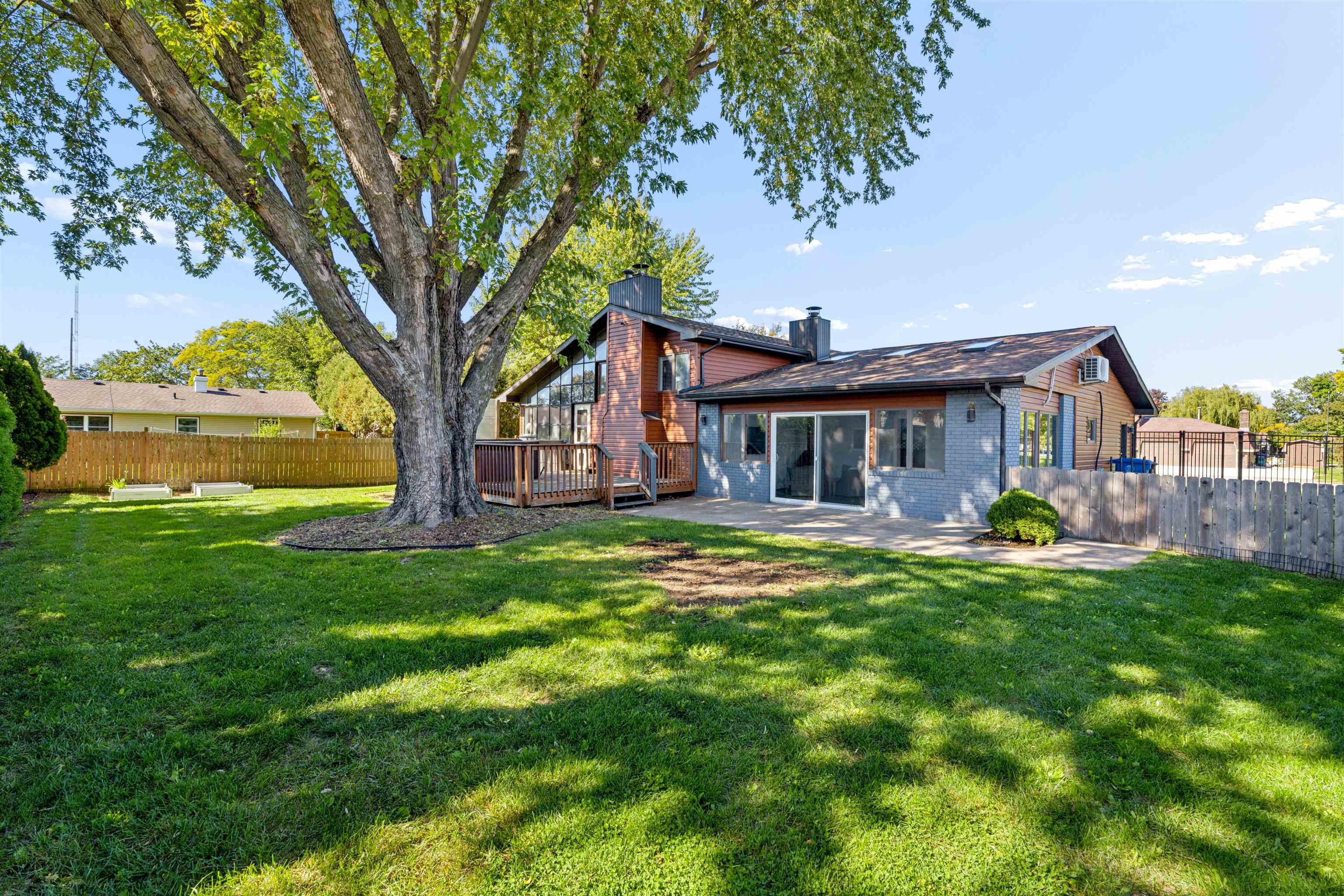 Property photo 35