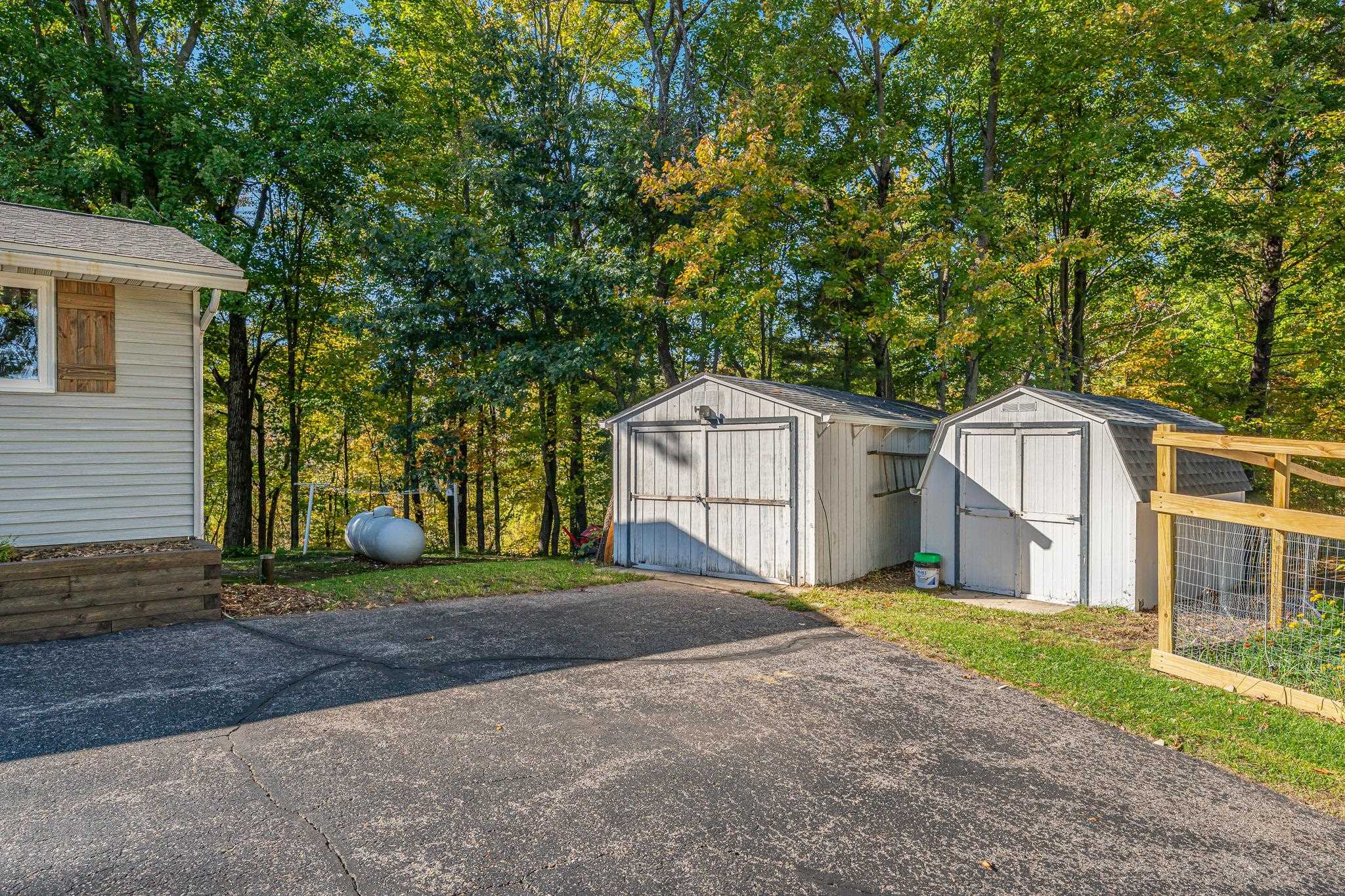 Property photo 46