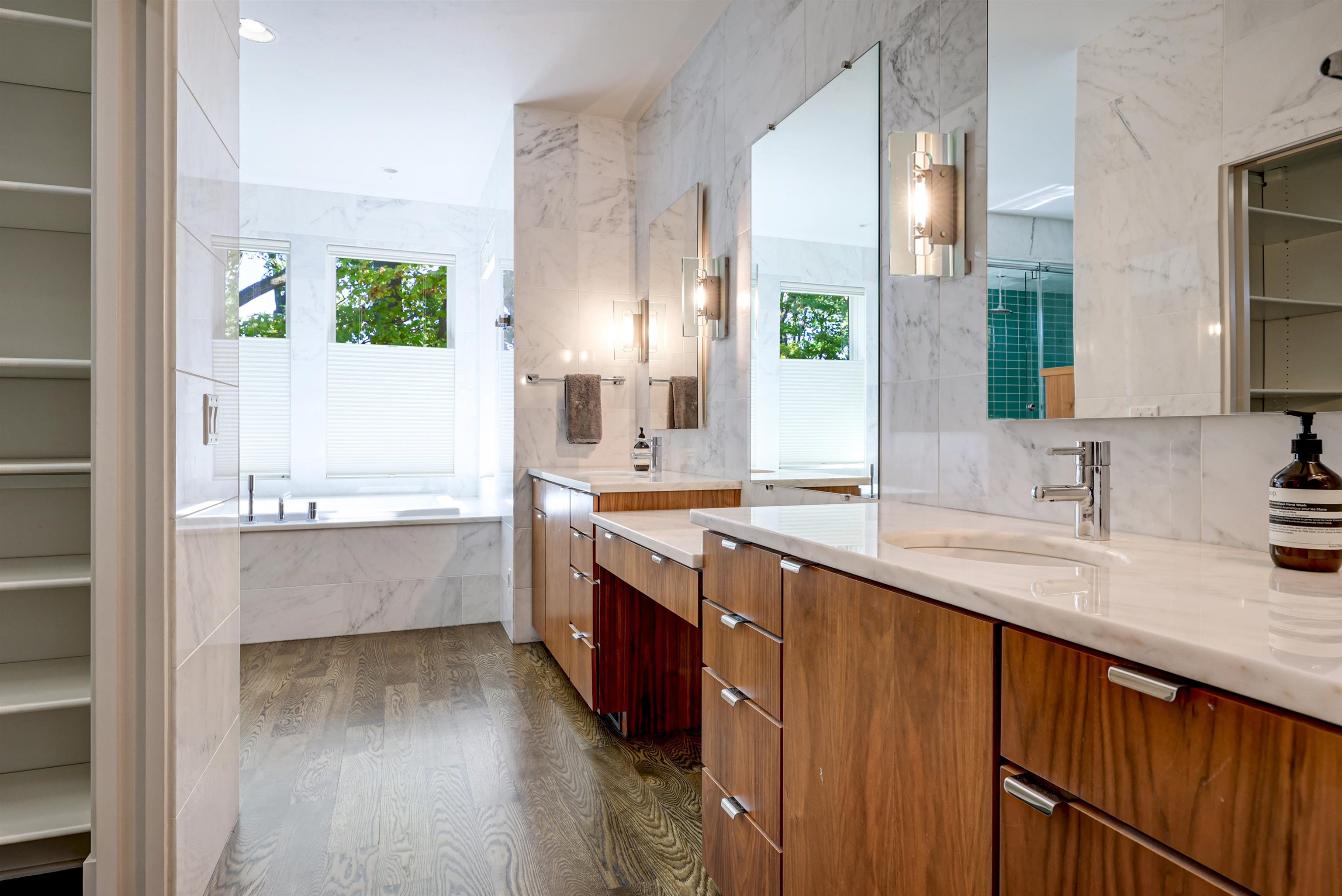 Property photo 44