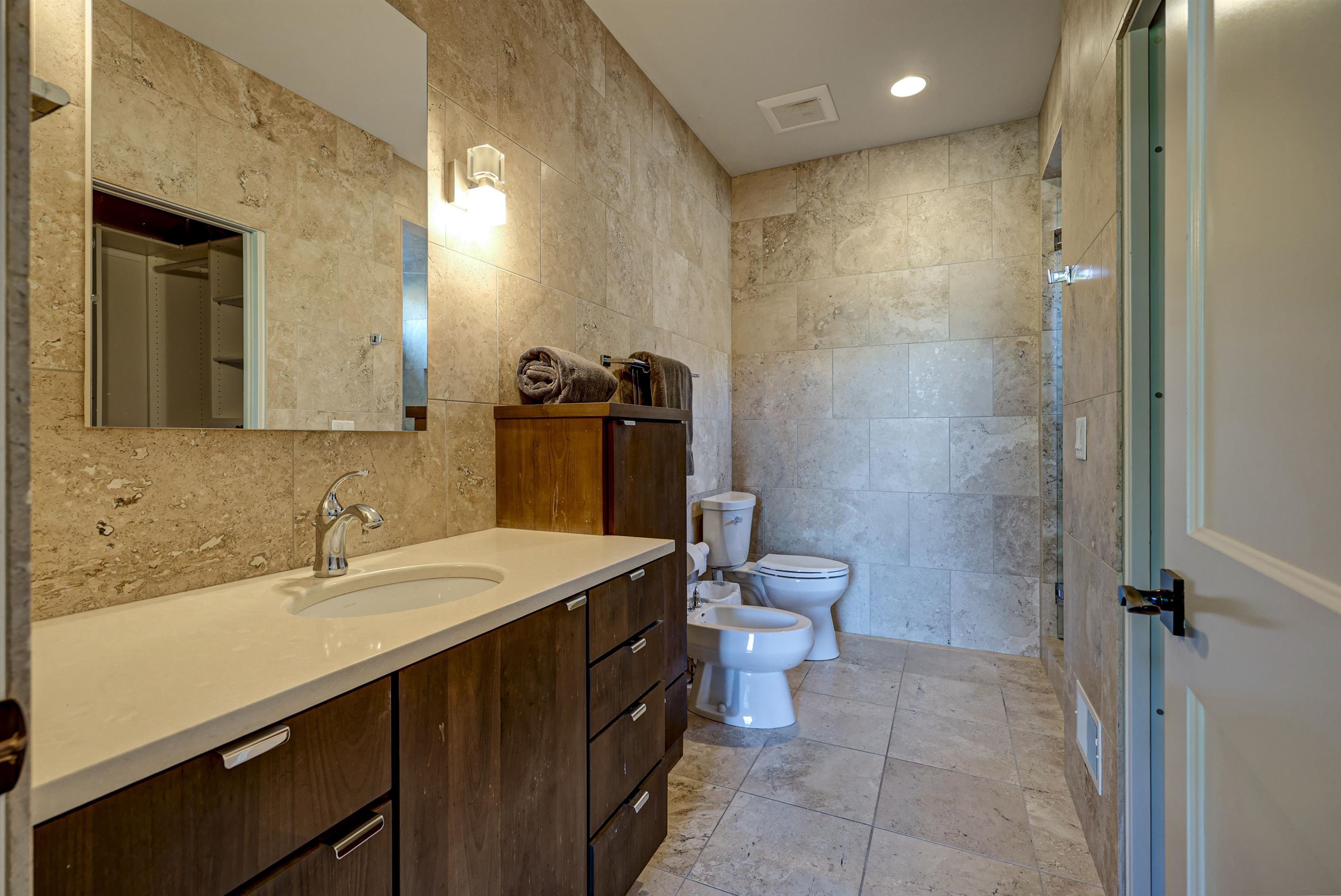 Property photo 50