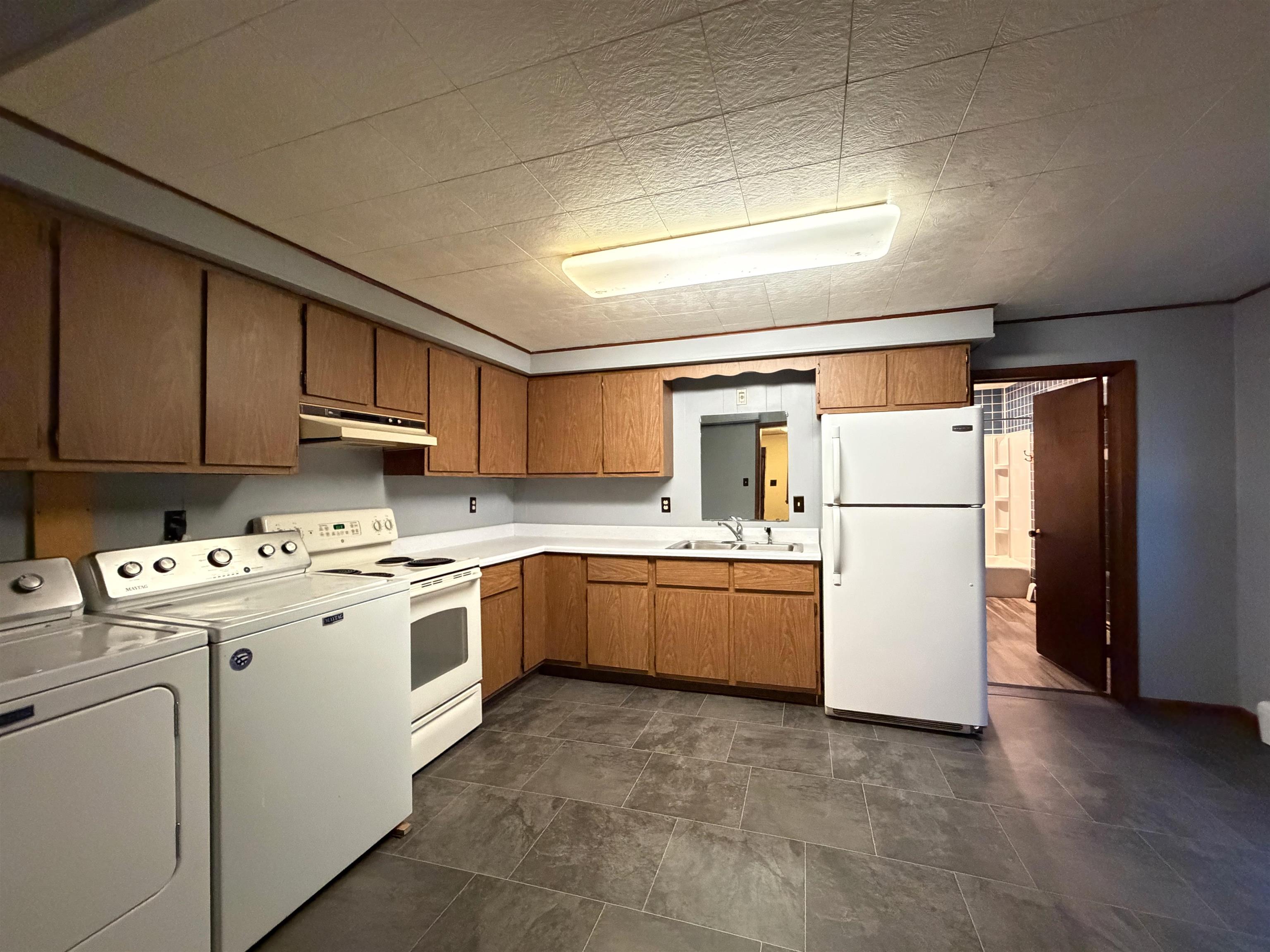 Property photo 31