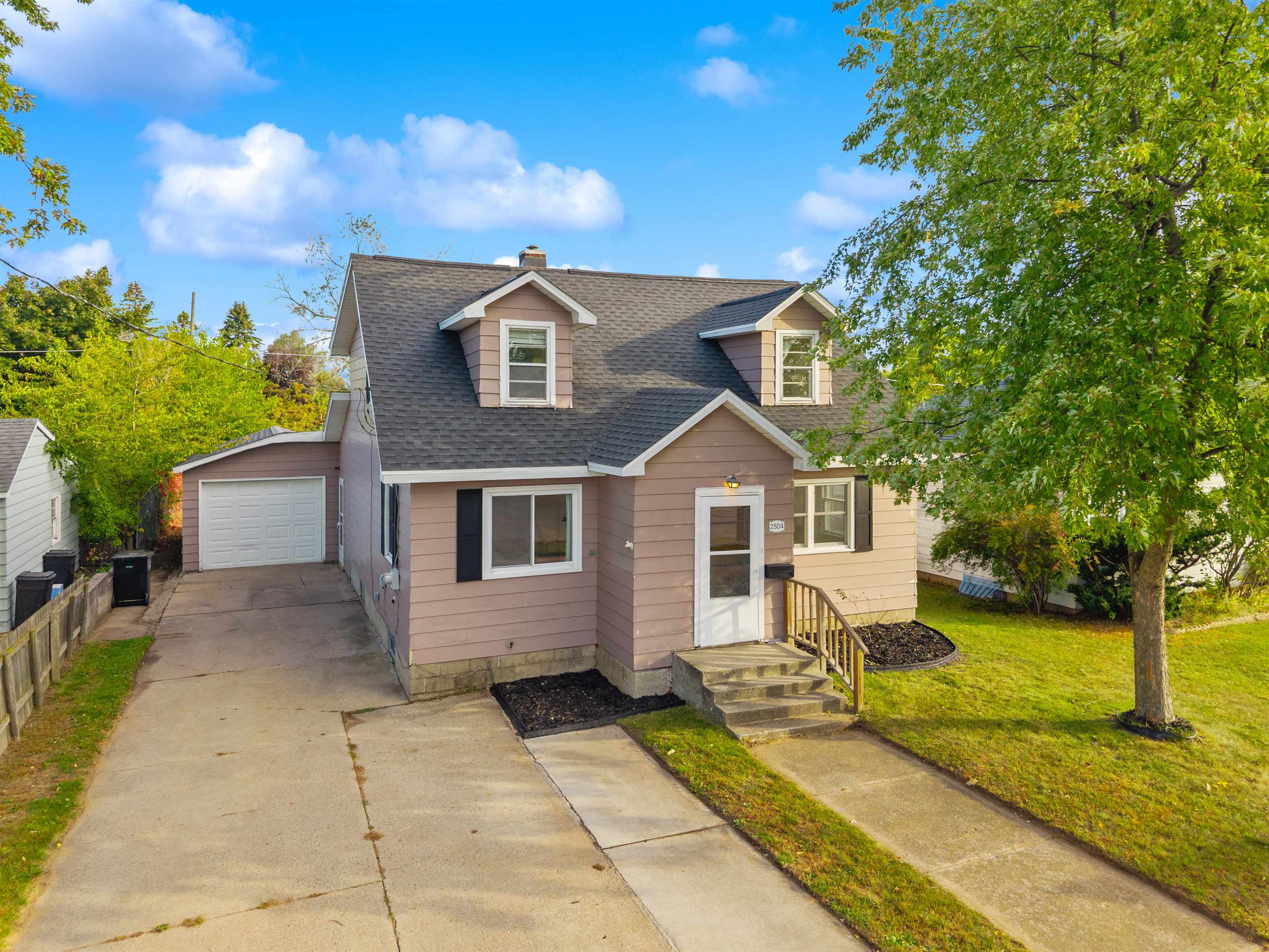 Property photo 33