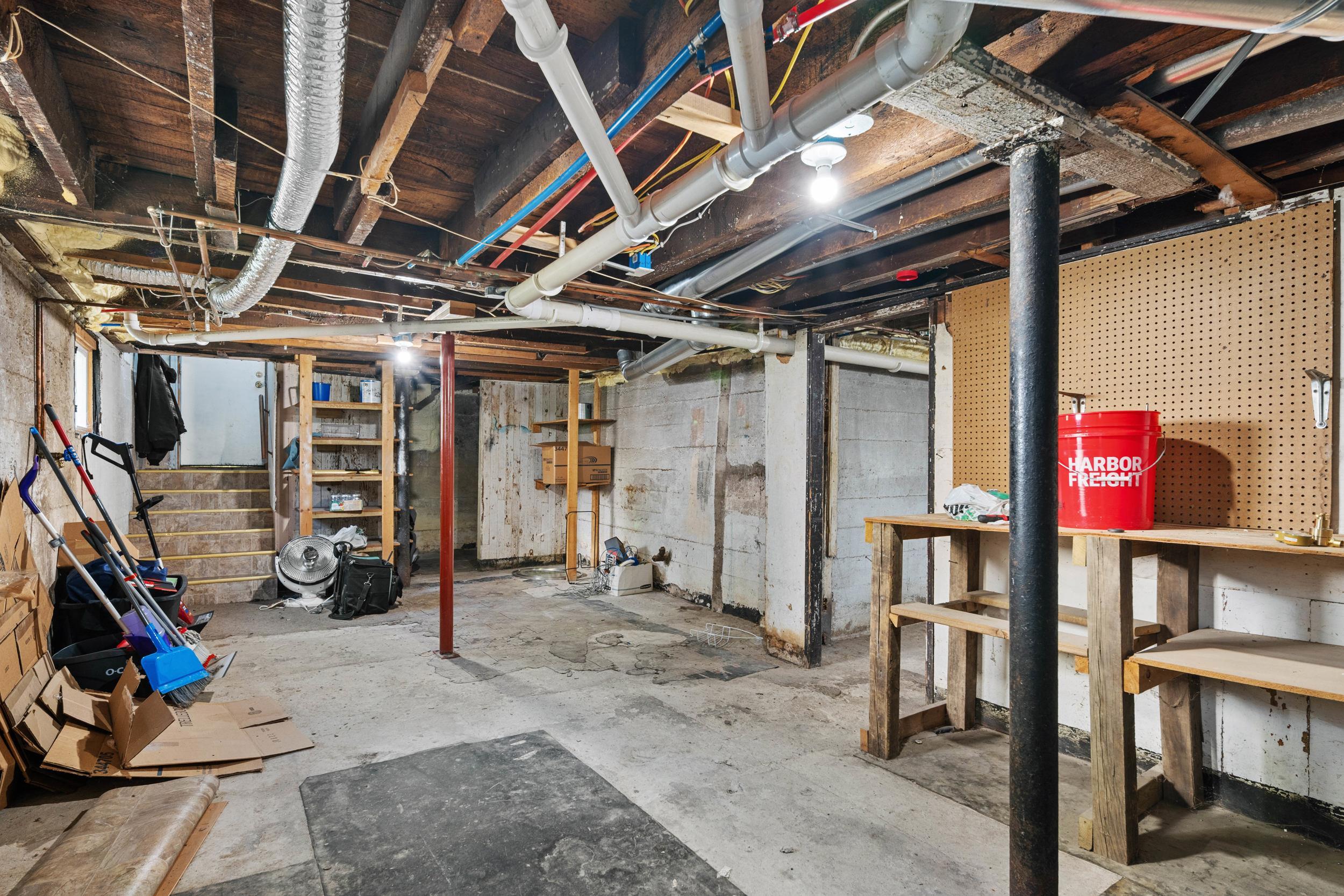 Property photo 35