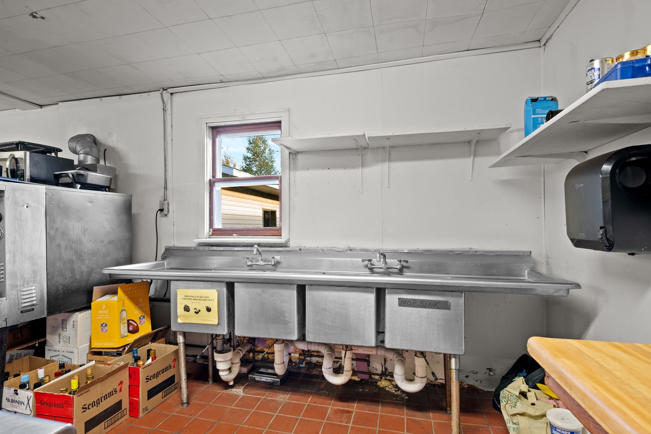 Property photo 44