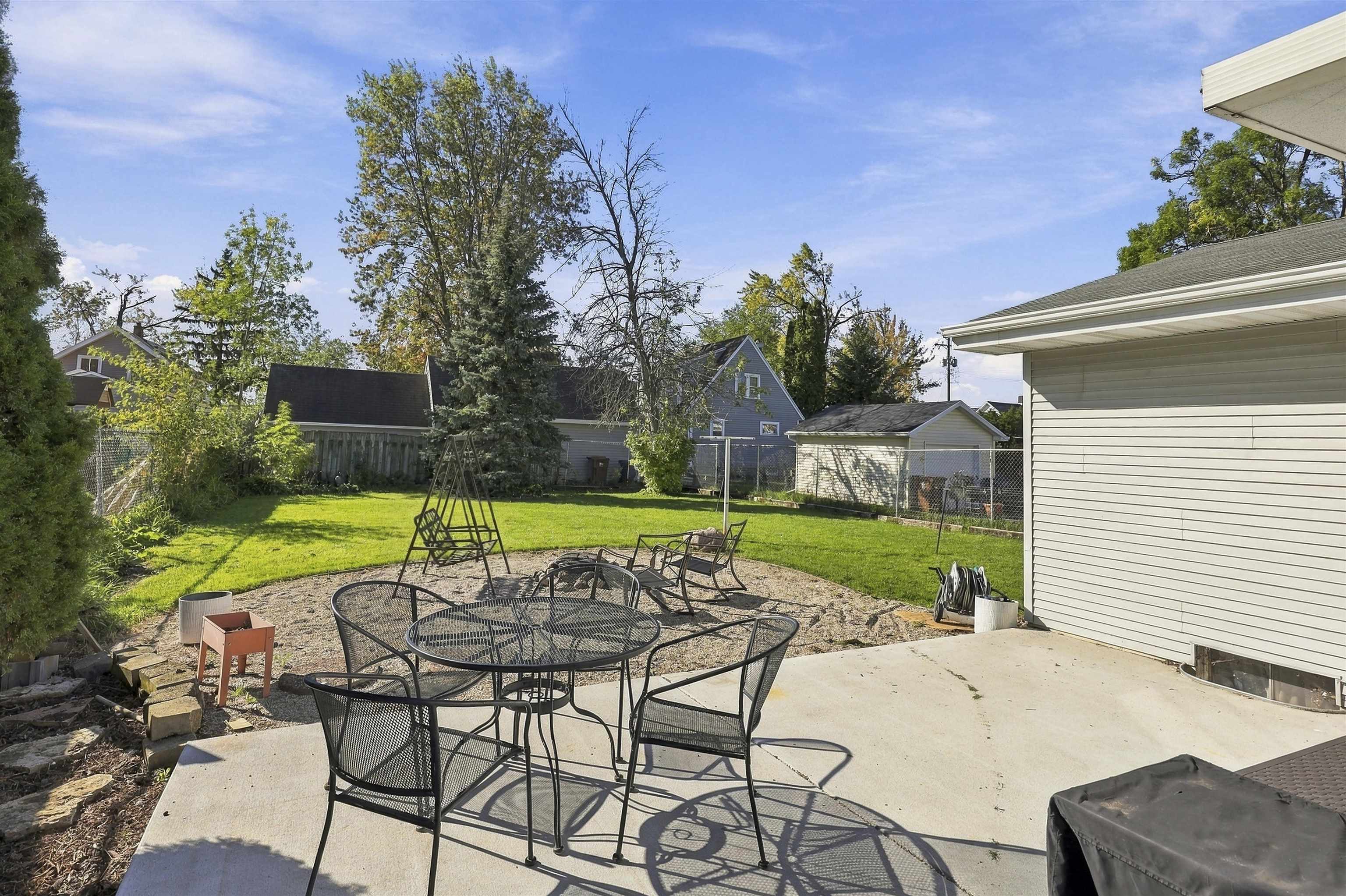 Property photo 24