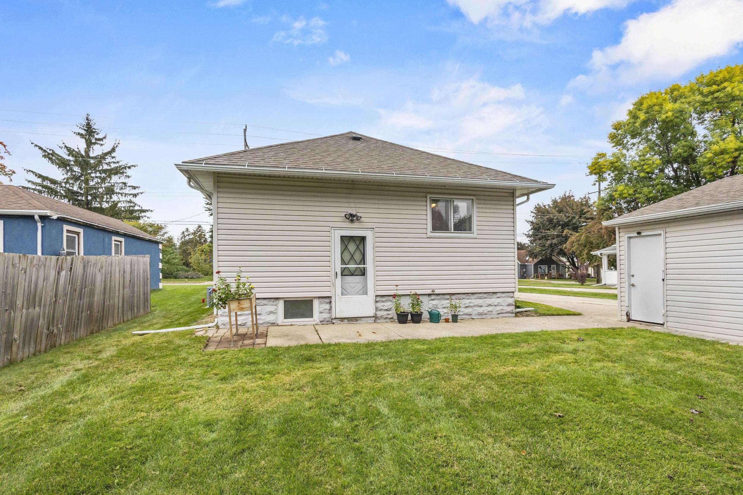 Property photo 28