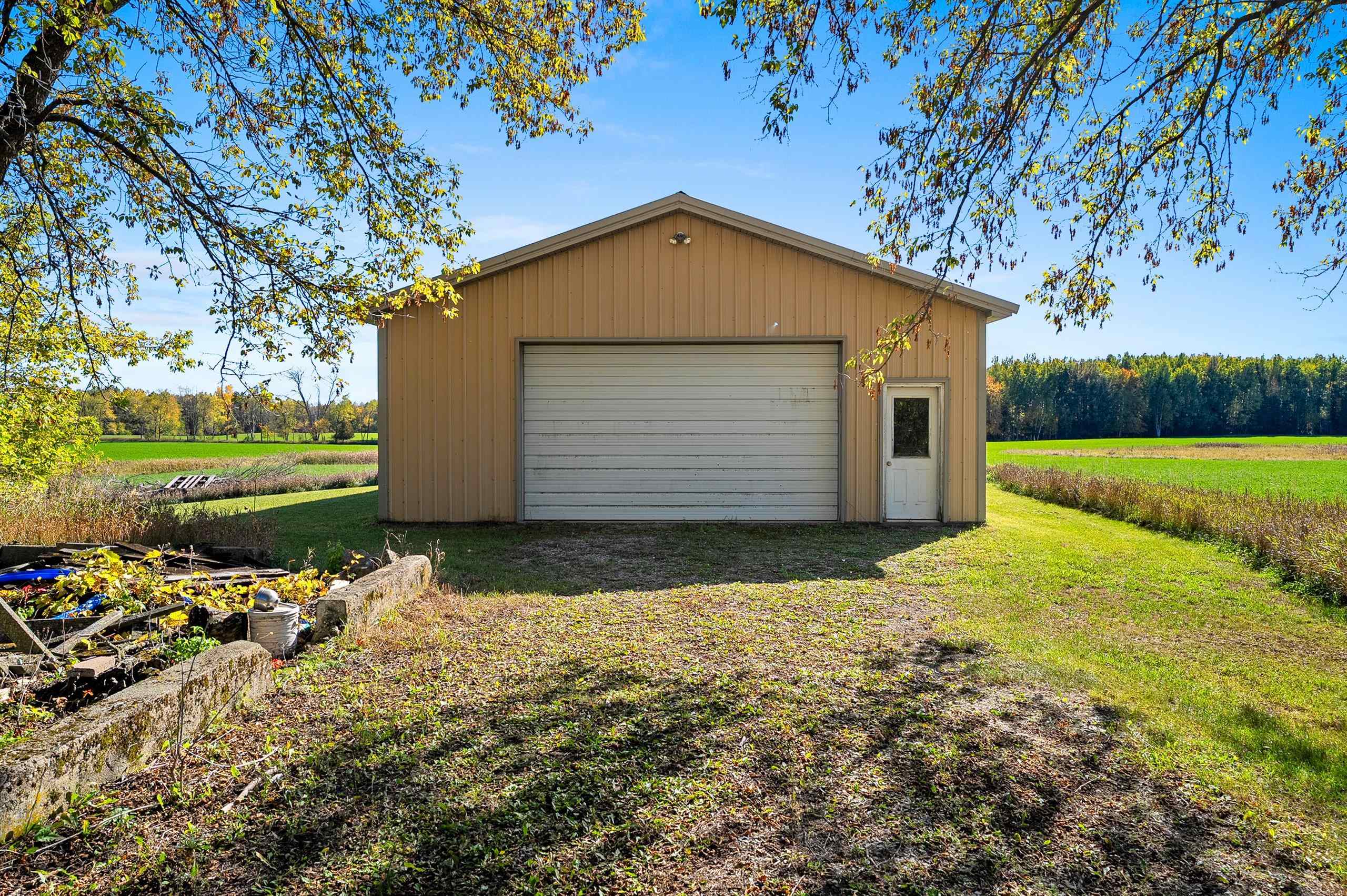 Property photo 43