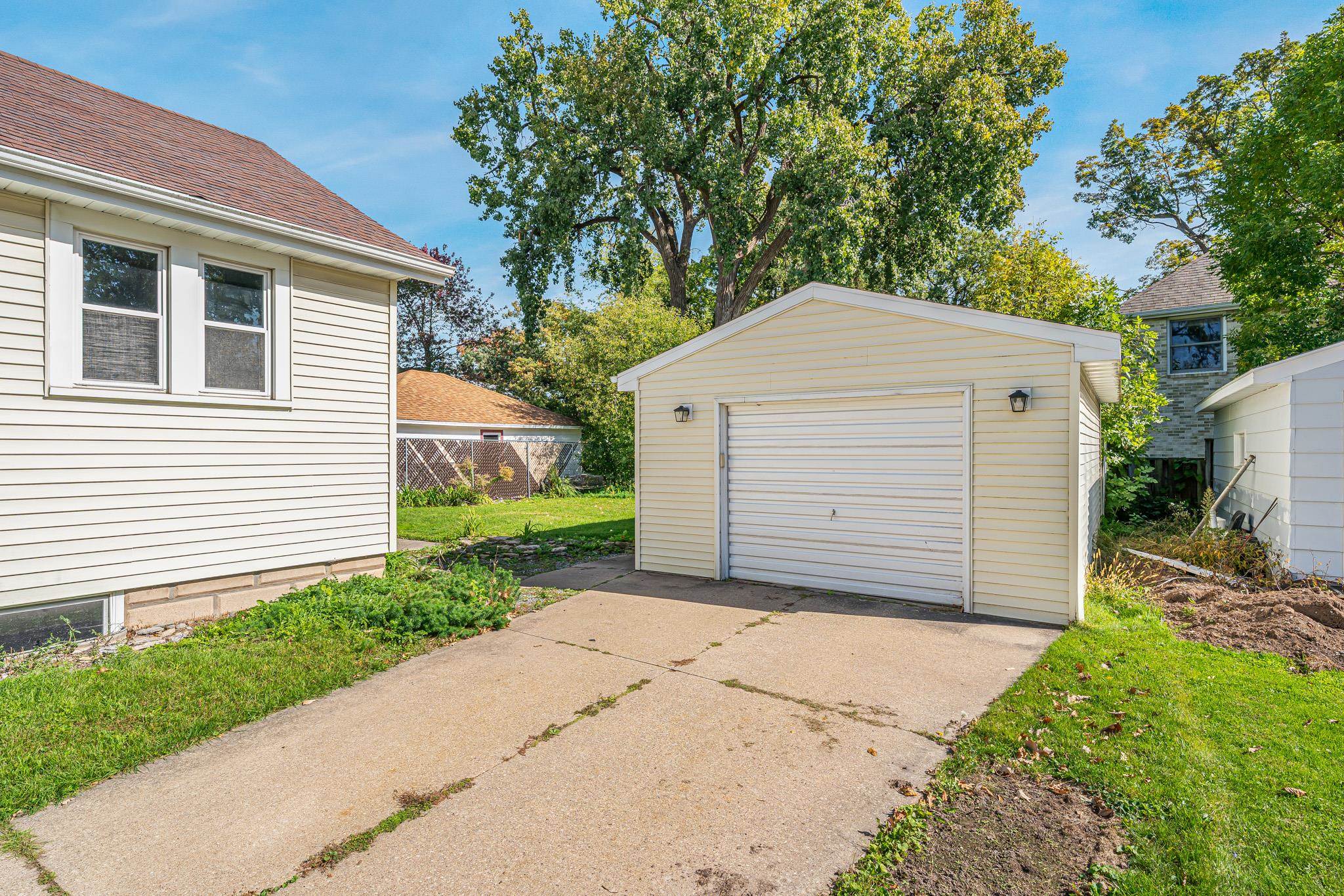 Property photo 30