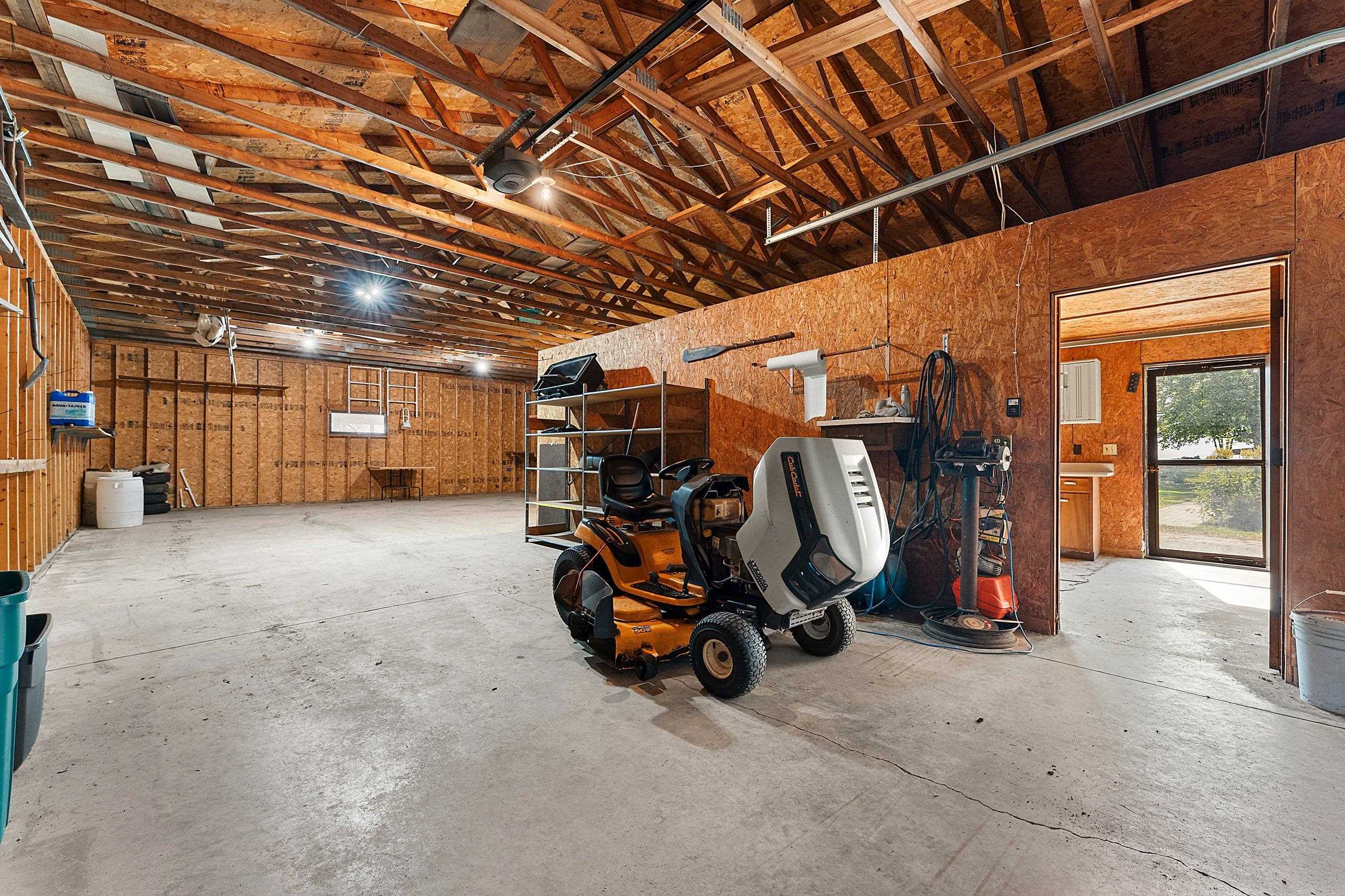 Property photo 55