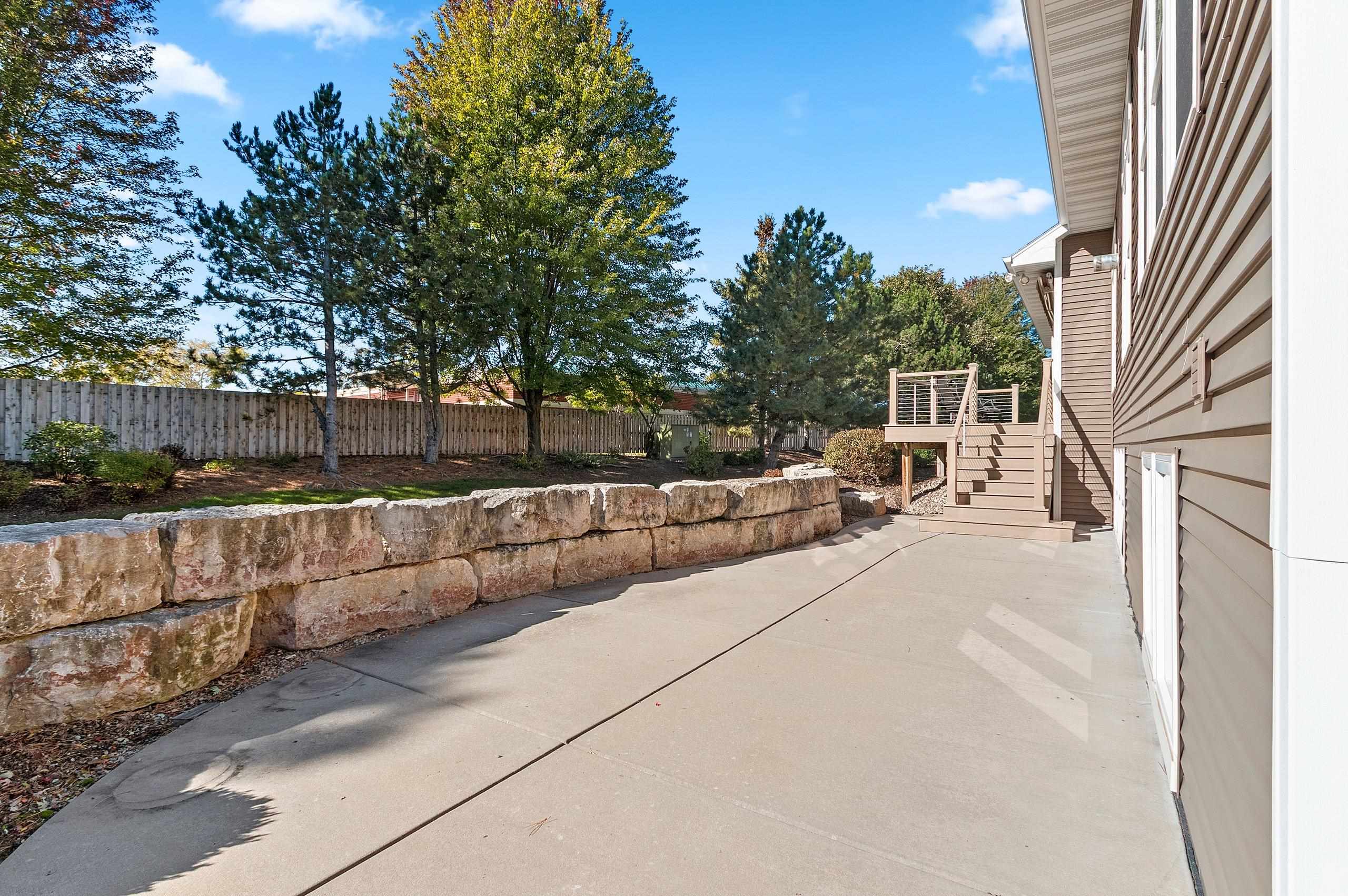 Property photo 35