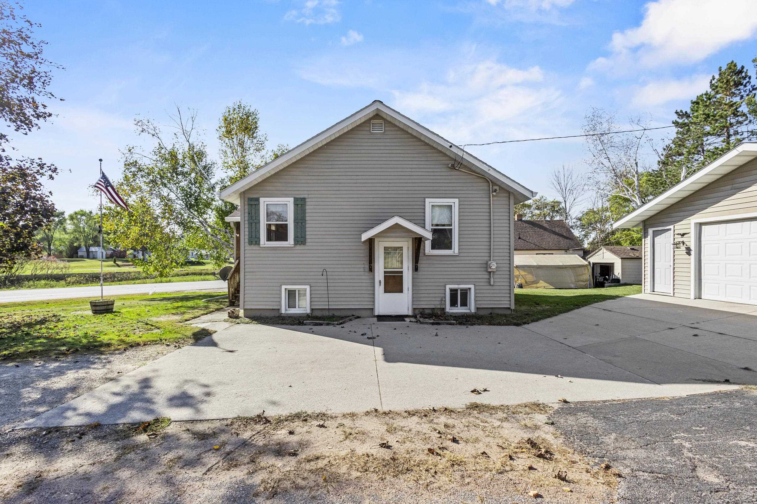 Property photo 28