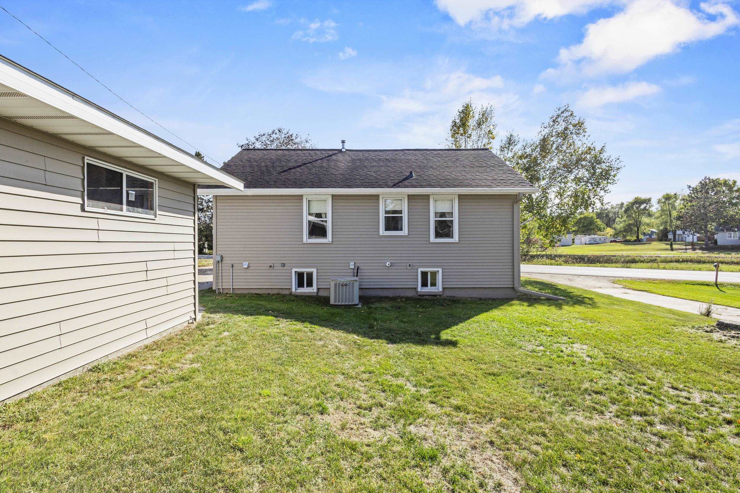 Property photo 33