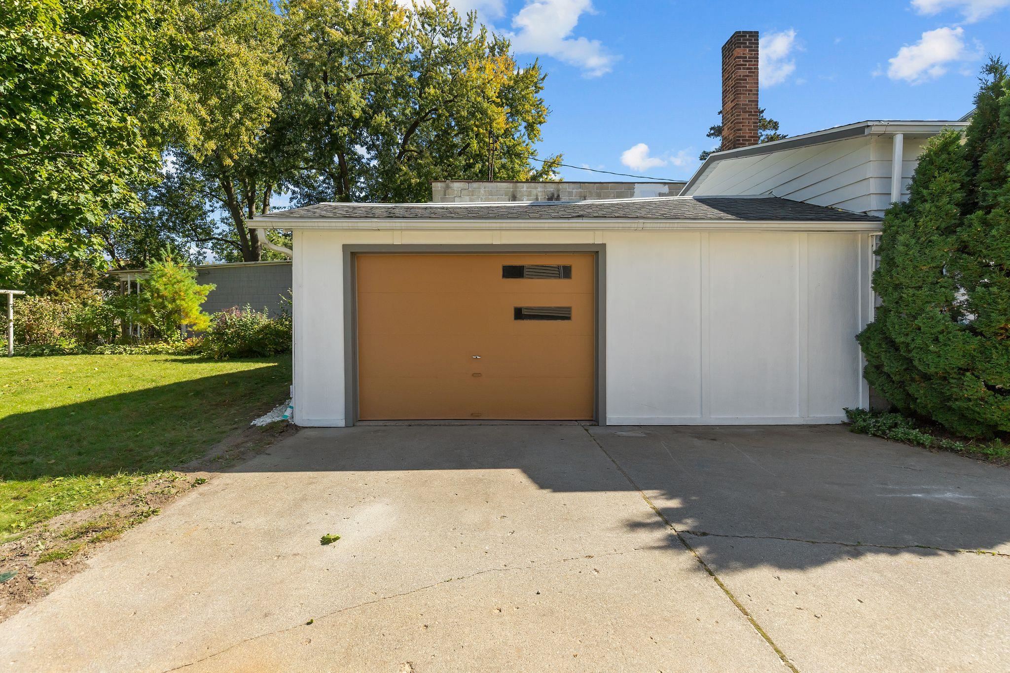 Property photo 36